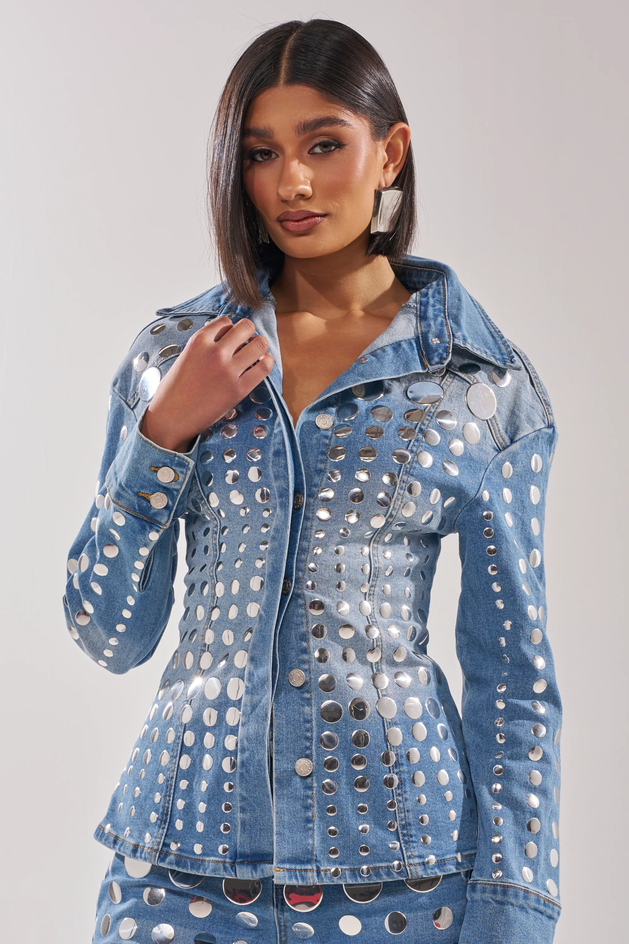 STUDS EVERYWHERE BUTTON DOWN - Image 3