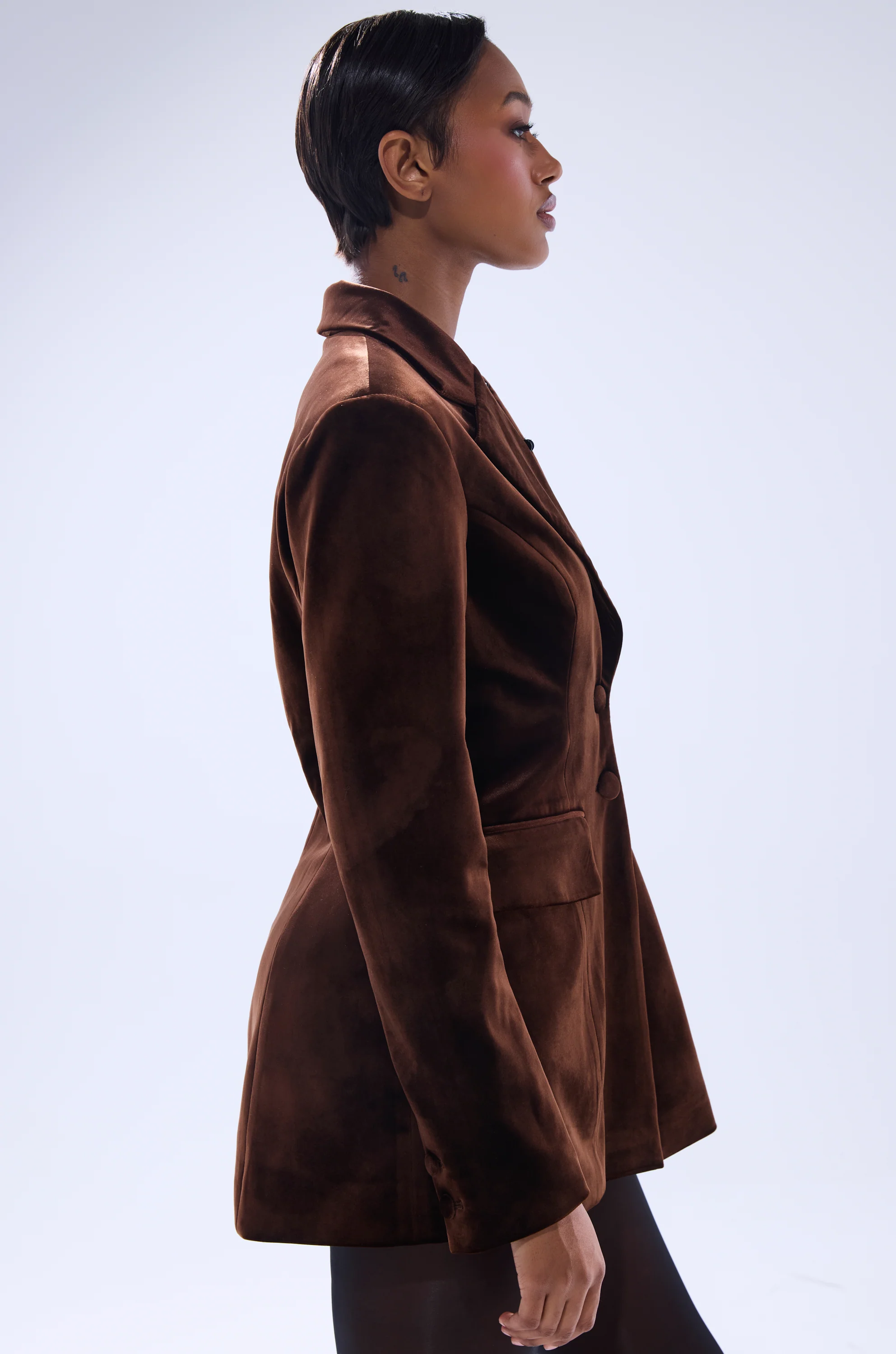 SUNDAY VELVET BLAZER WITH REMOVABLE FUR COLLAR - Image 11