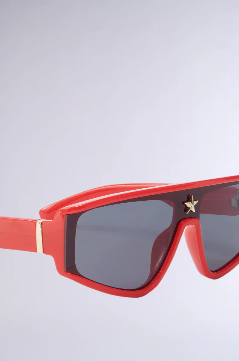 RED HOT SUNGLASSES - Image 6