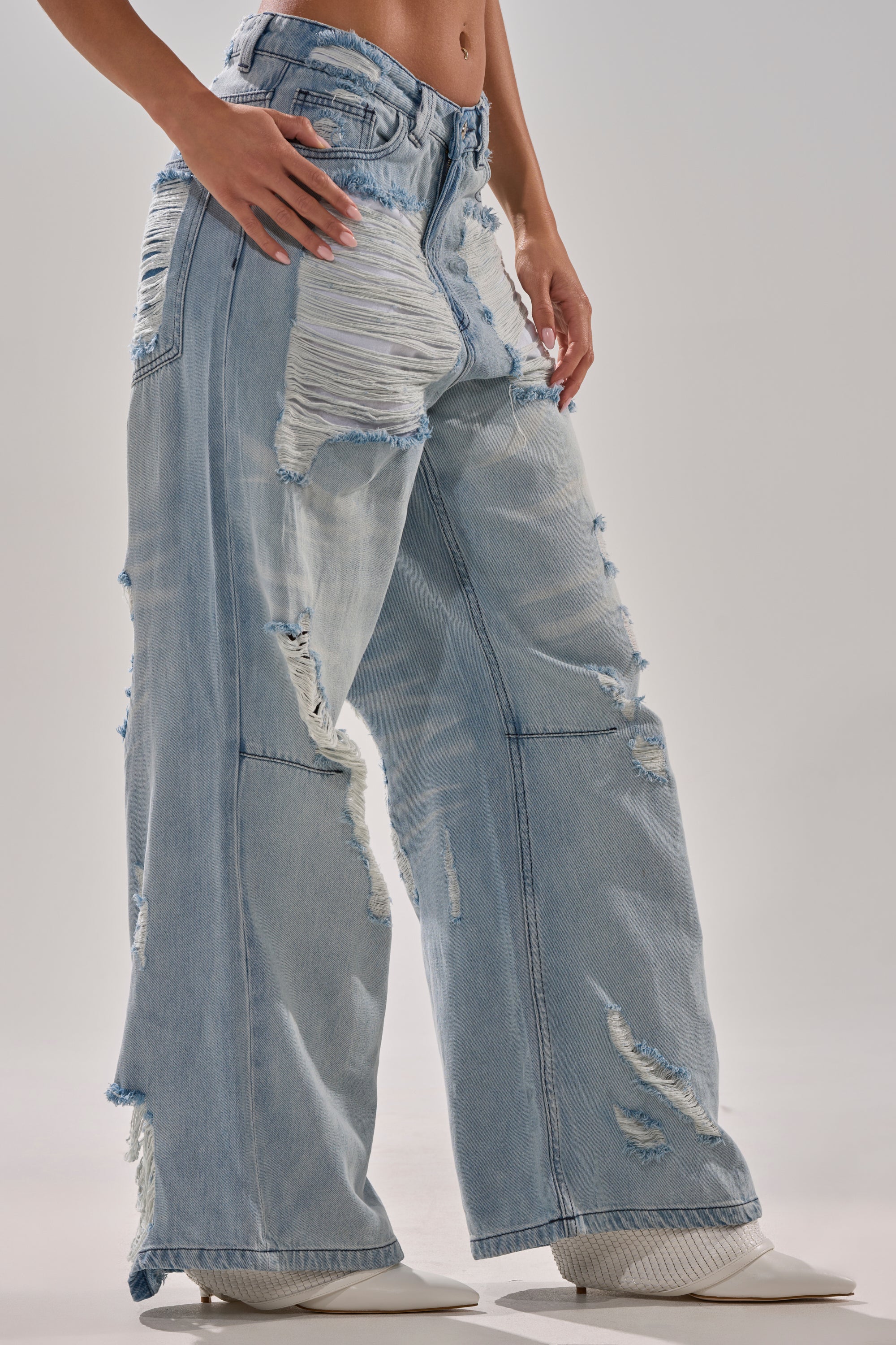 SUPER DISTRESSED WIDE LEG DENIM - Image 2