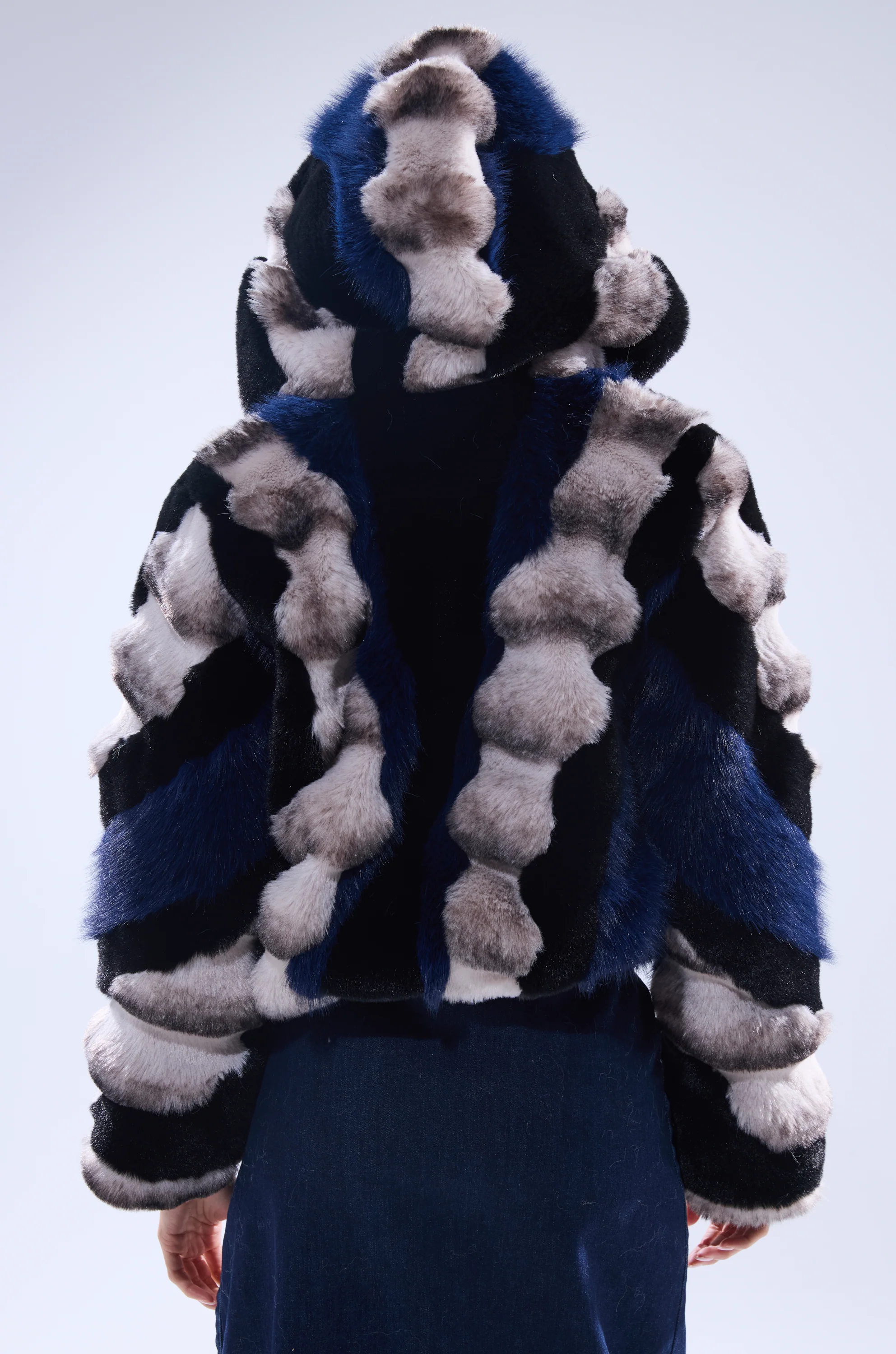 SUPERNOVA PANELED FAUX FUR IN BLUE MULTI - Image 11