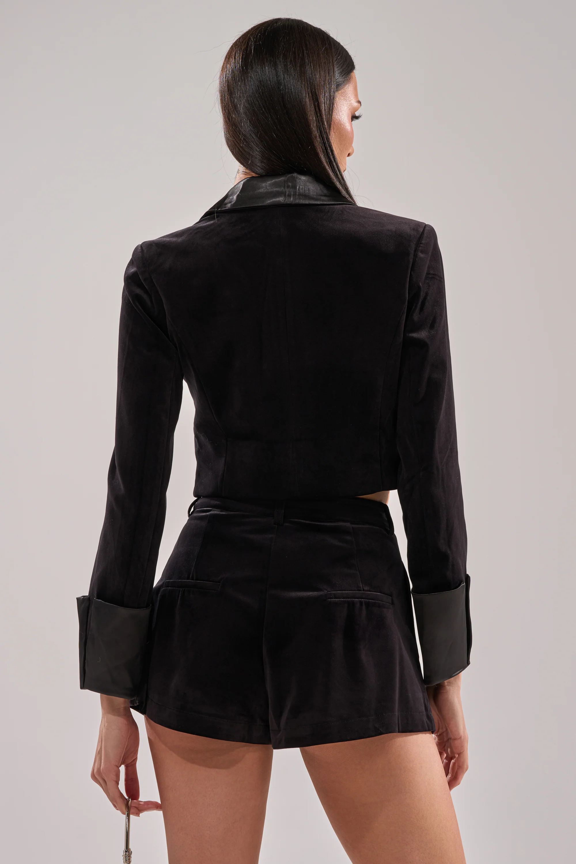 SWEET ON YOU CROPPED VELVET BLAZER - Image 6