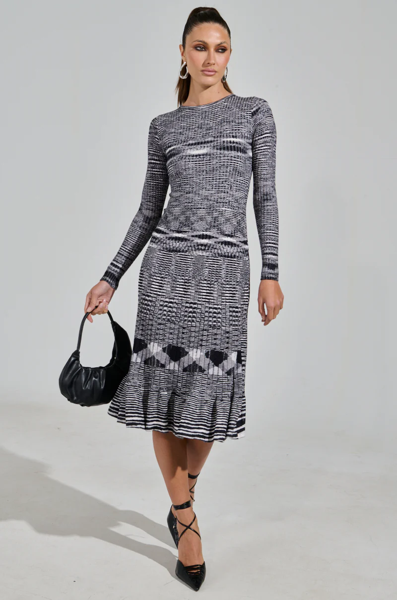 SWERVIN KNIT MAXI DRESS - Image 6