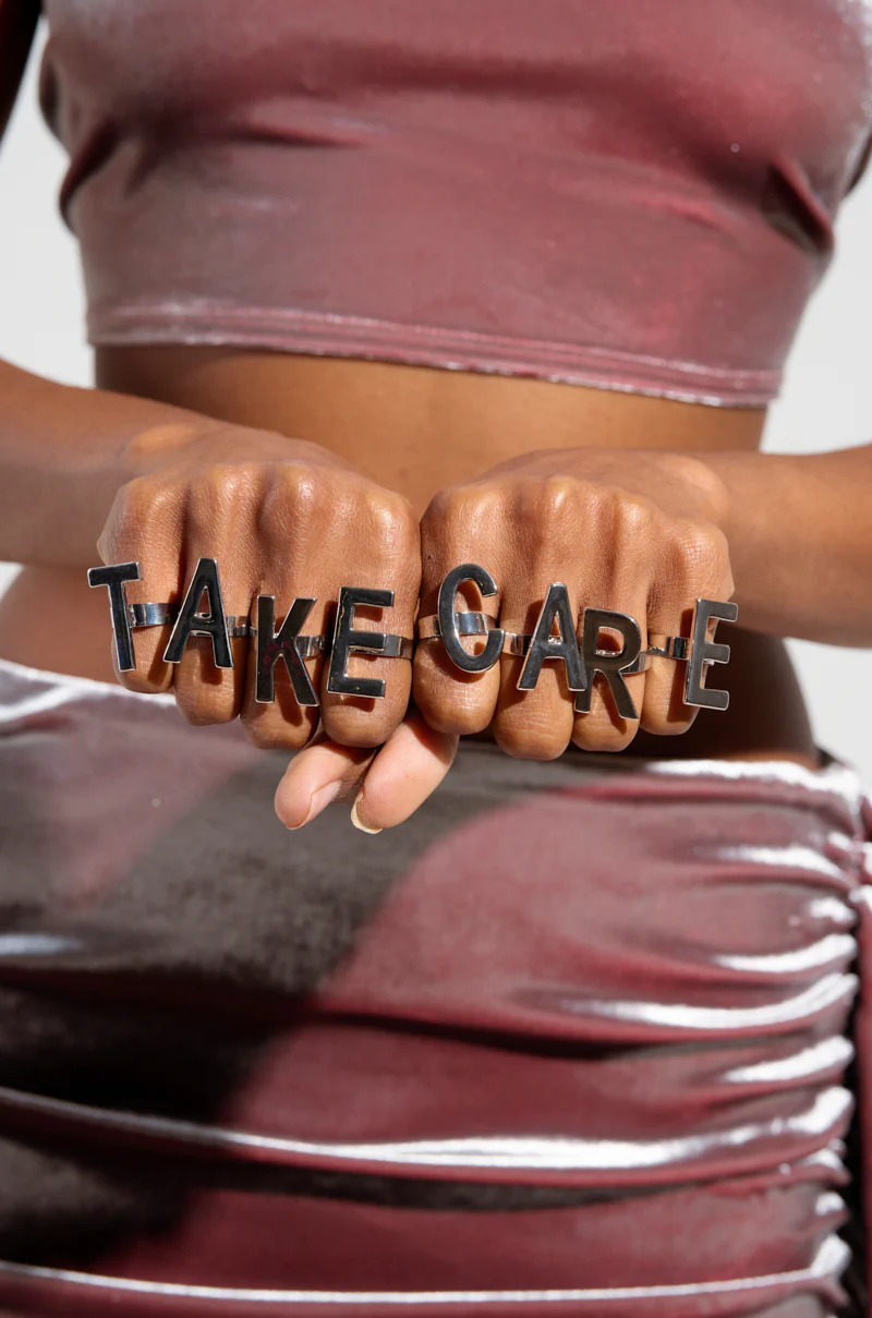 TAKE CARE LOVE RING SET - Image 2