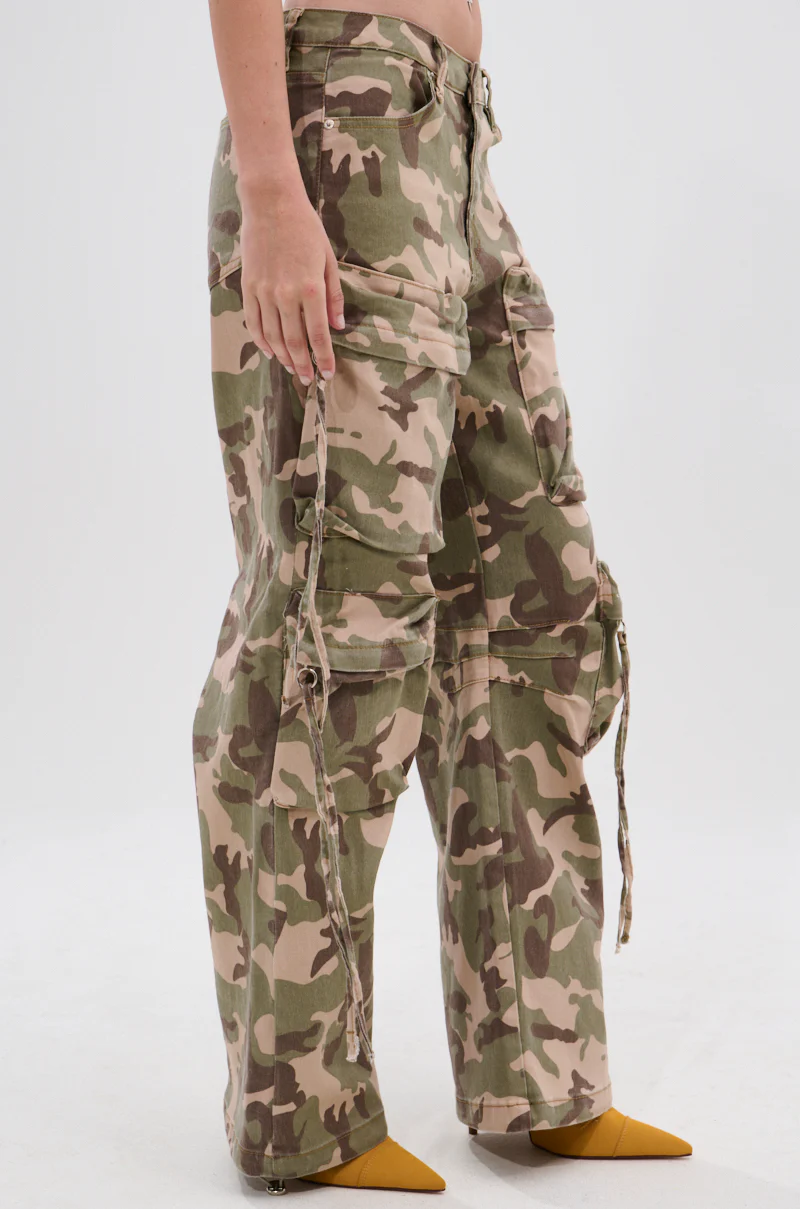 TAKE ME DOWN CAMO CARGO PANT - Image 3