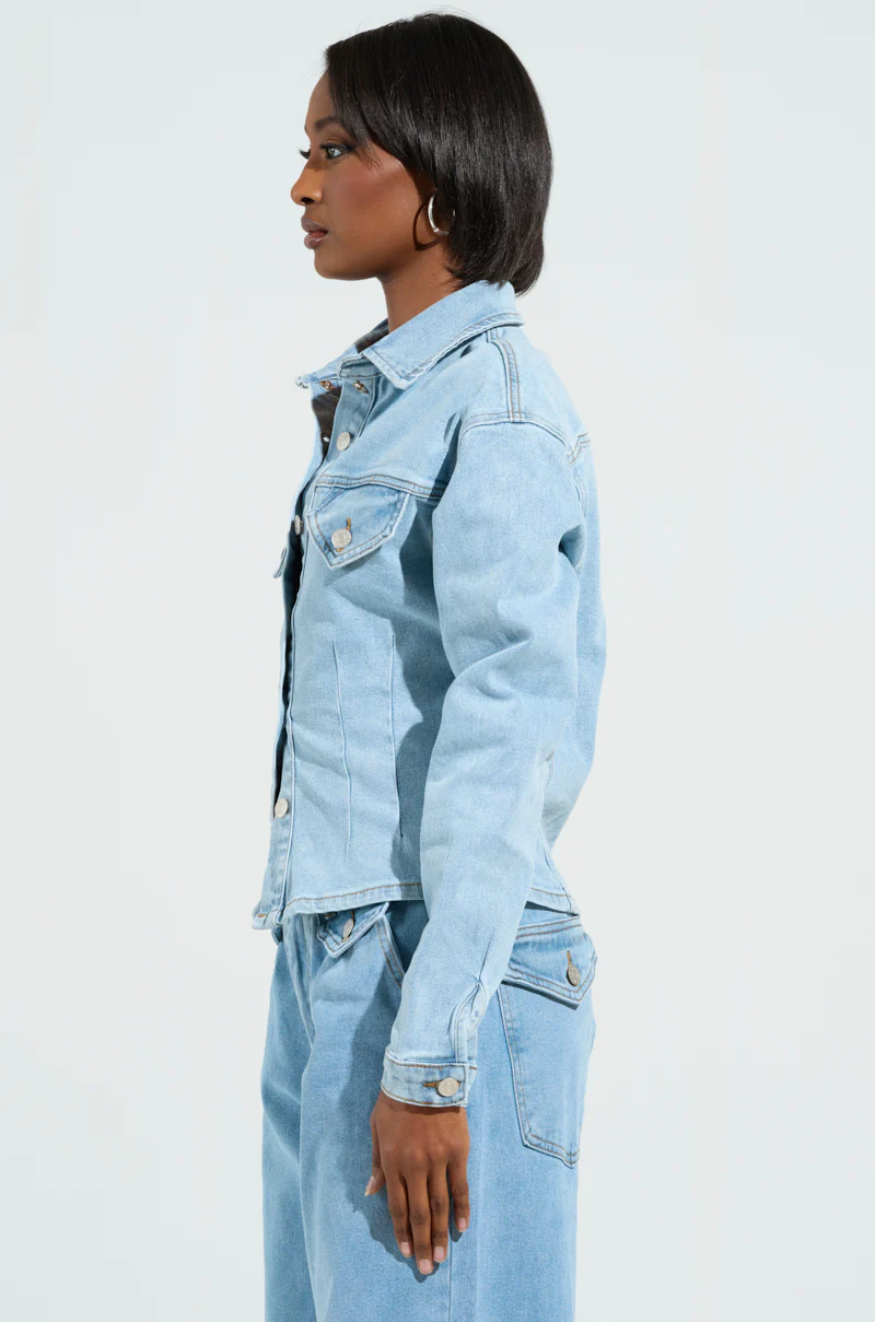 TAKE ME TO THE RODEO BUTTON UP - Image 4