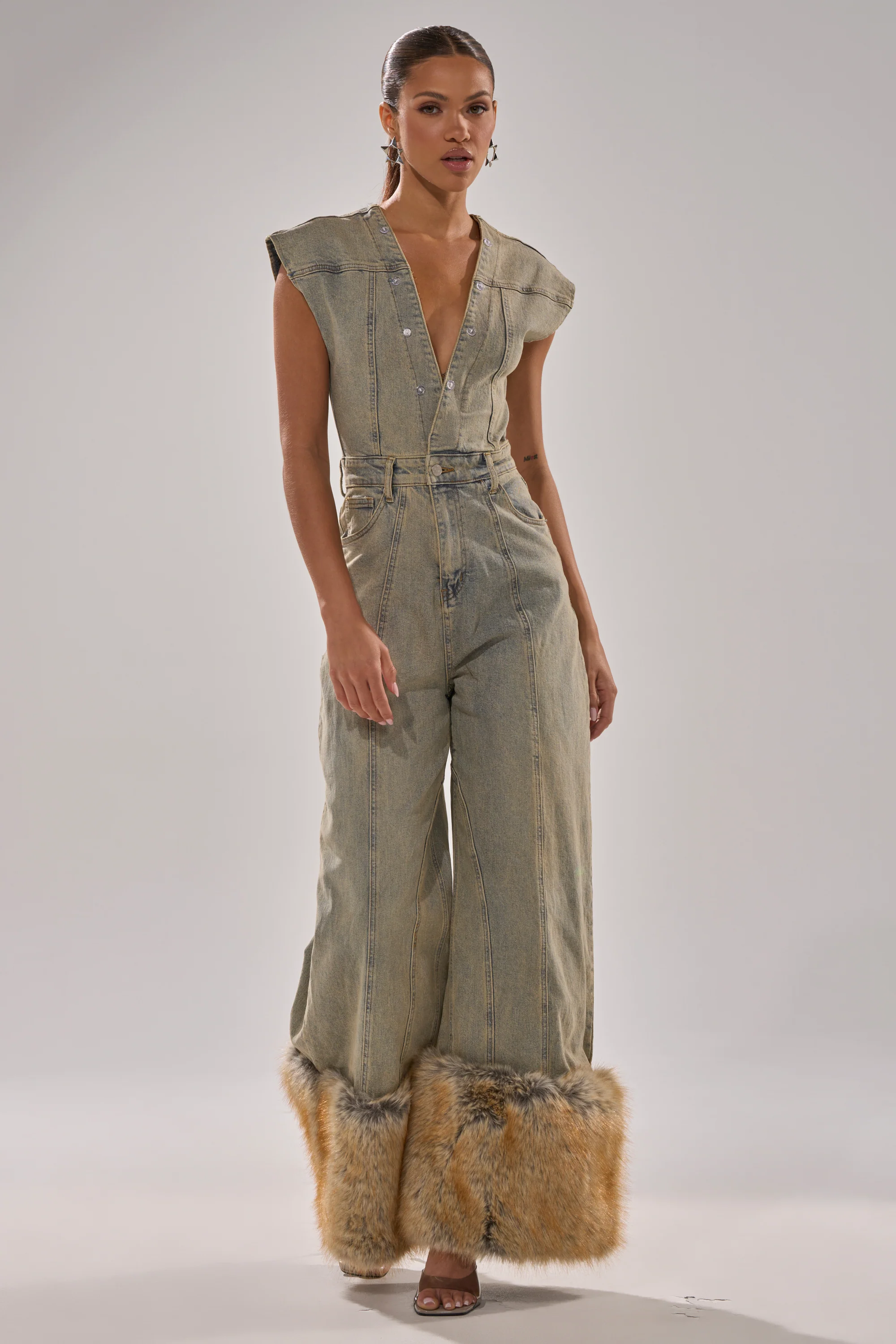 TALK THAT TALK DENIM FUR JUMPSUIT IN VINTAGE BLUE - Image 2