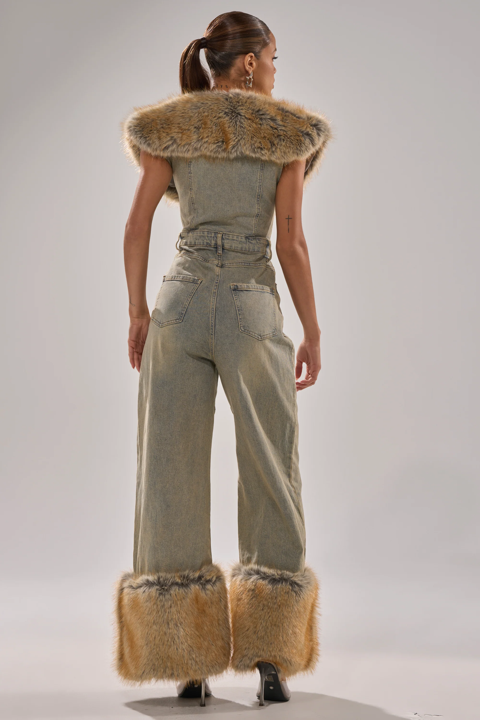 TALK THAT TALK DENIM FUR JUMPSUIT IN VINTAGE BLUE - Image 6