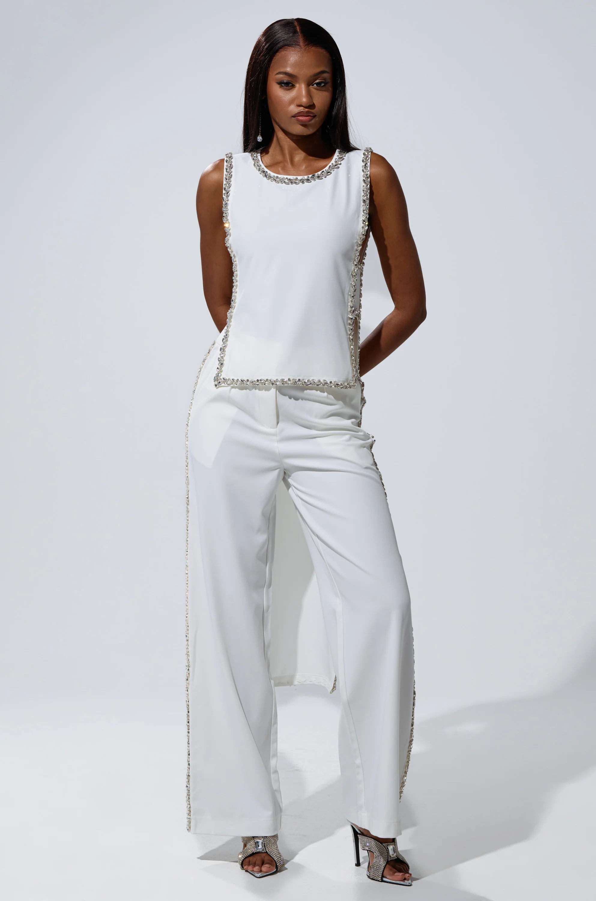 TALK TO ME BABY BLOUSE WITH RHINESTONE IN WHITE - Image 6