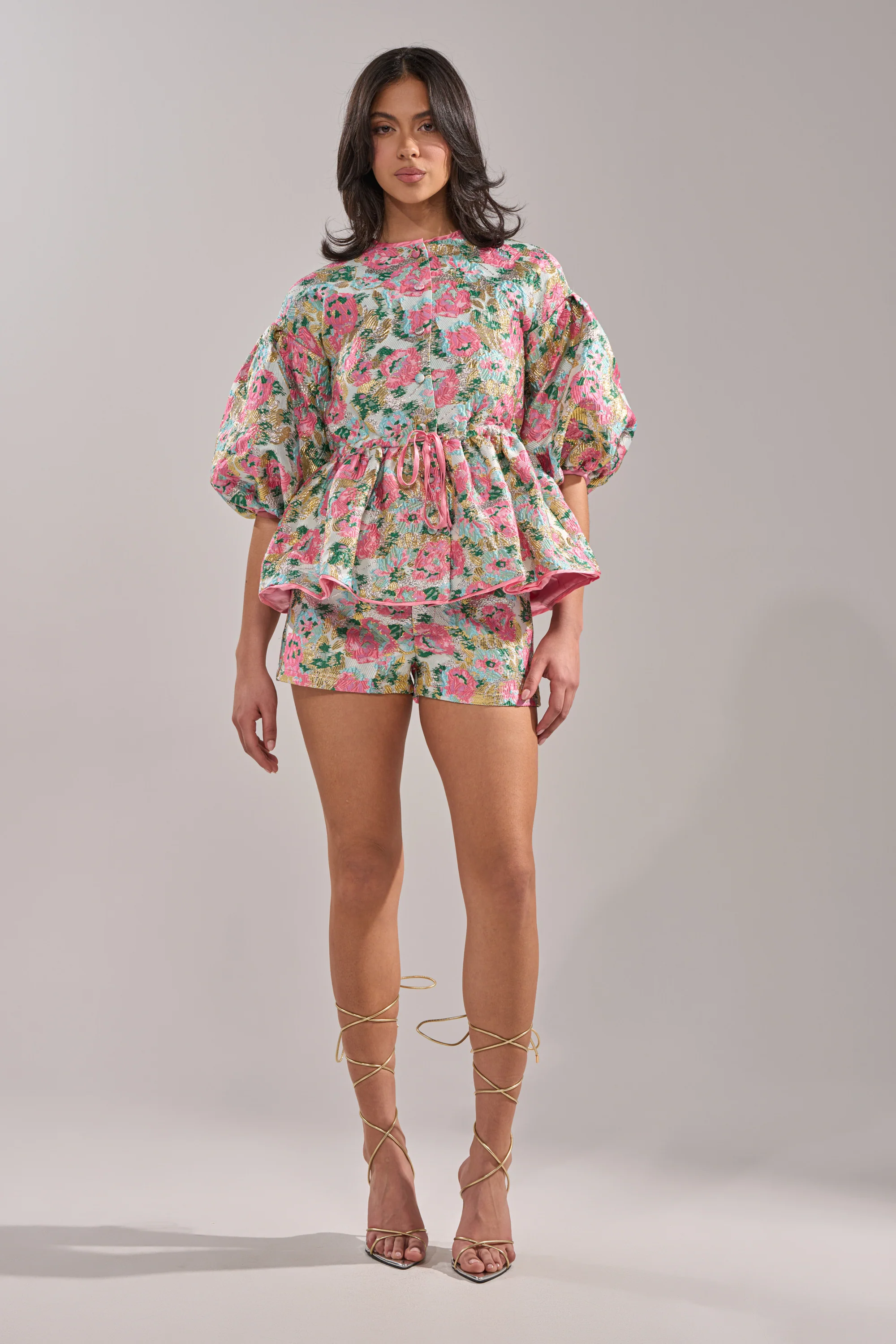 TEA TIME FLORAL BROCADE SHORT - Image 7