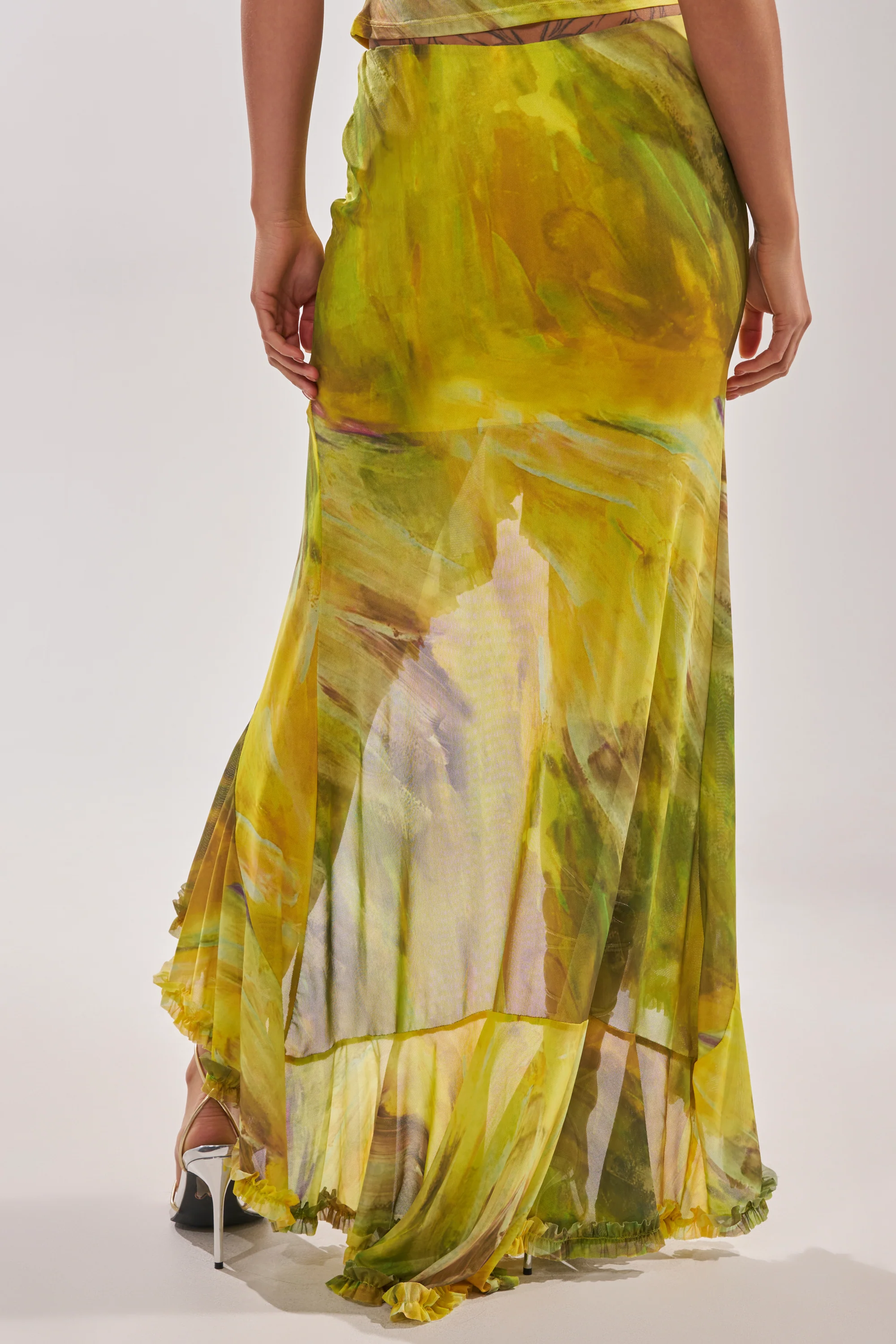 TELL ME MORE HIGH LOW SKIRT IN YELLOW - Image 5