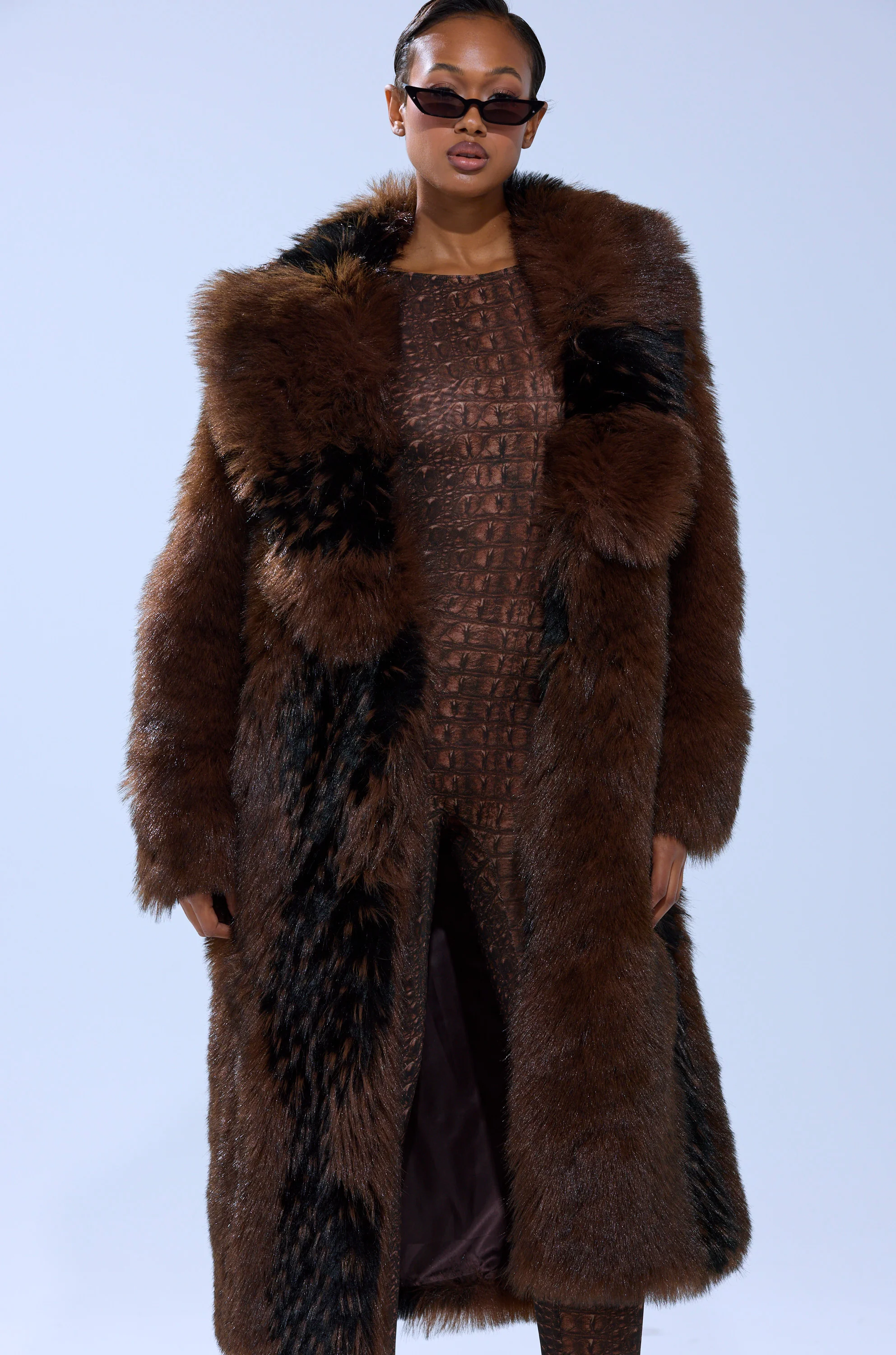 TELLURIDE FAUX FUR IN BROWN - Image 4