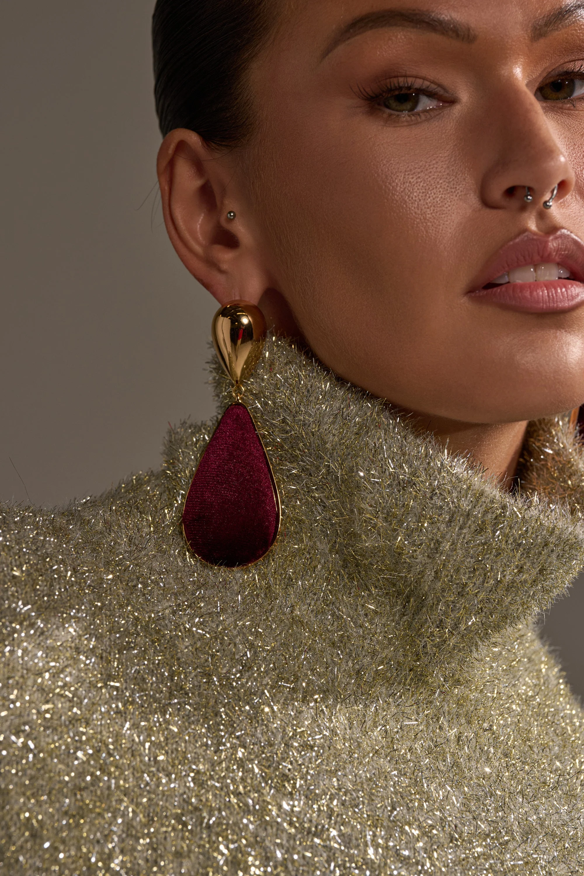 THAT GURL EARRING - Image 2
