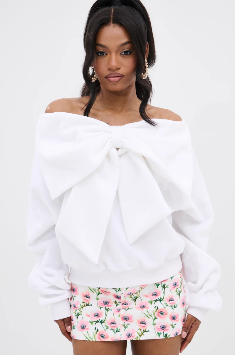 THE BEST BOW SWEATER