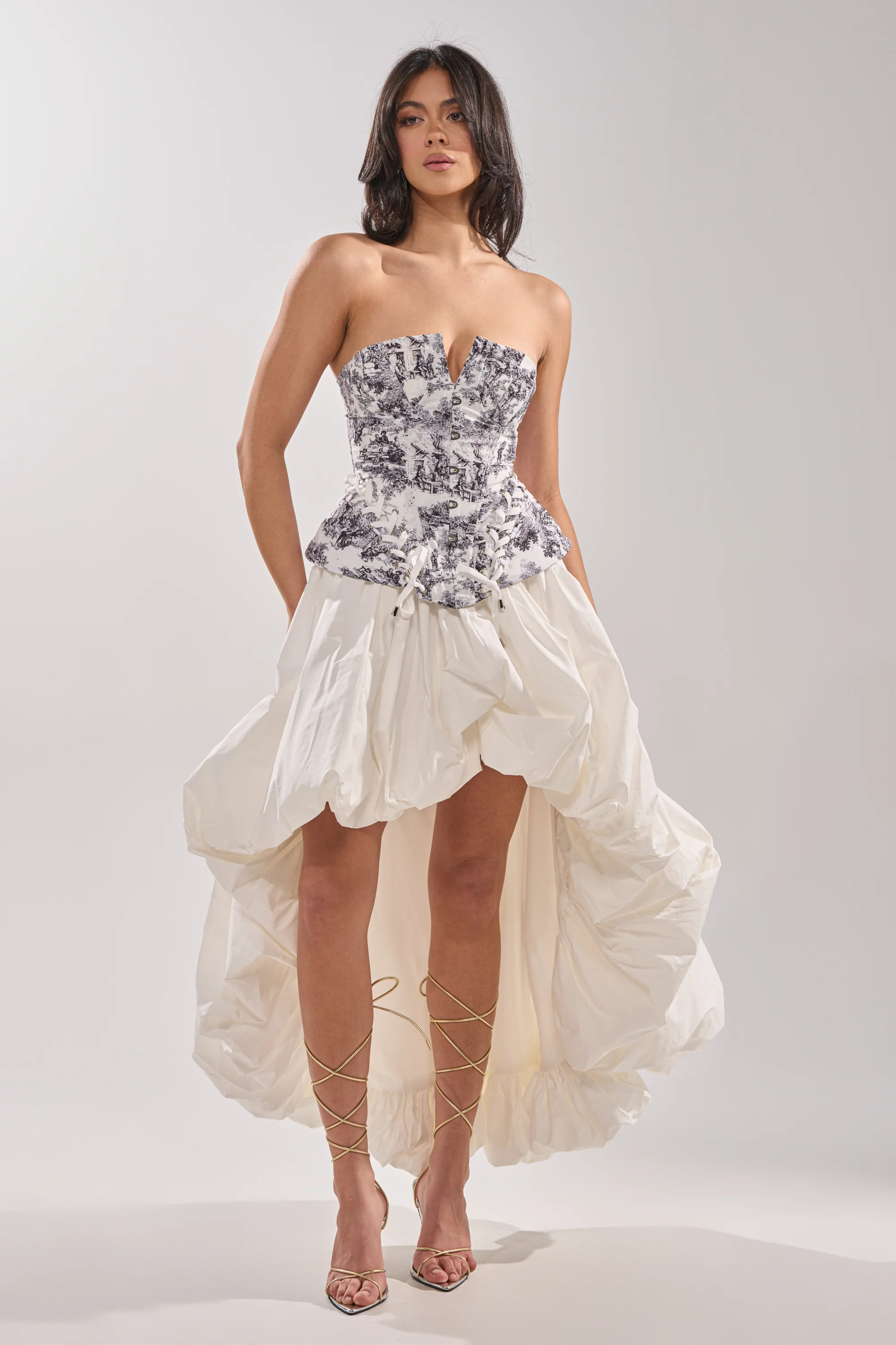 THE BIGGER THE BETTER HIGH LOW MAXI SKIRT - Image 9