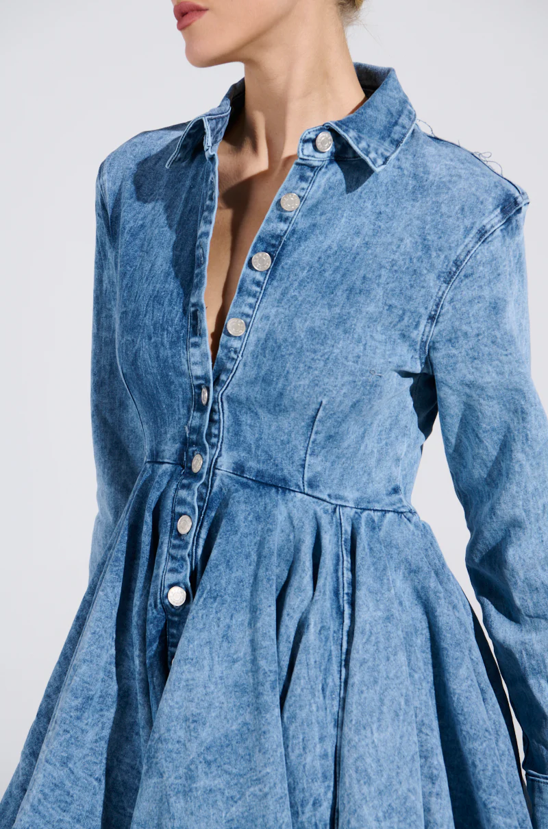 THE IT GIRL MINI DRESS IN DENIM - Image 6