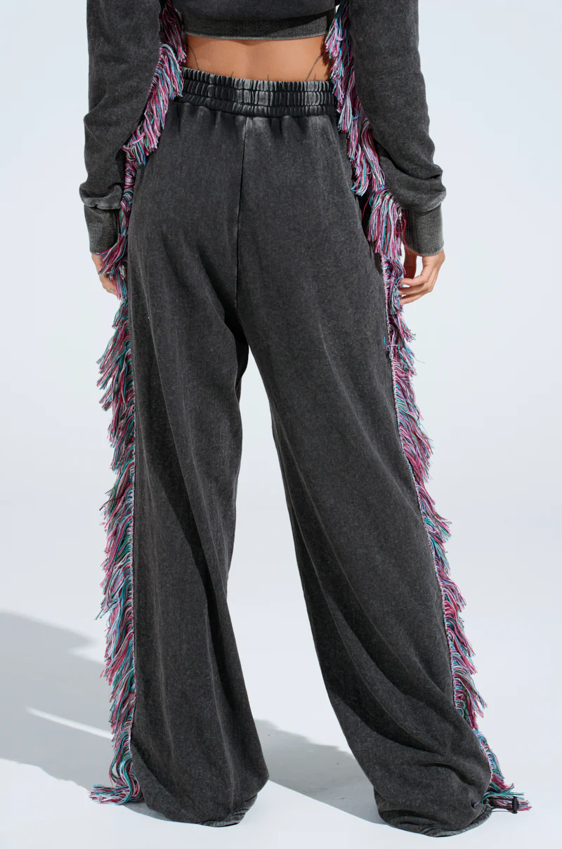 THE ONE AND ONLY JOGGER - Image 6