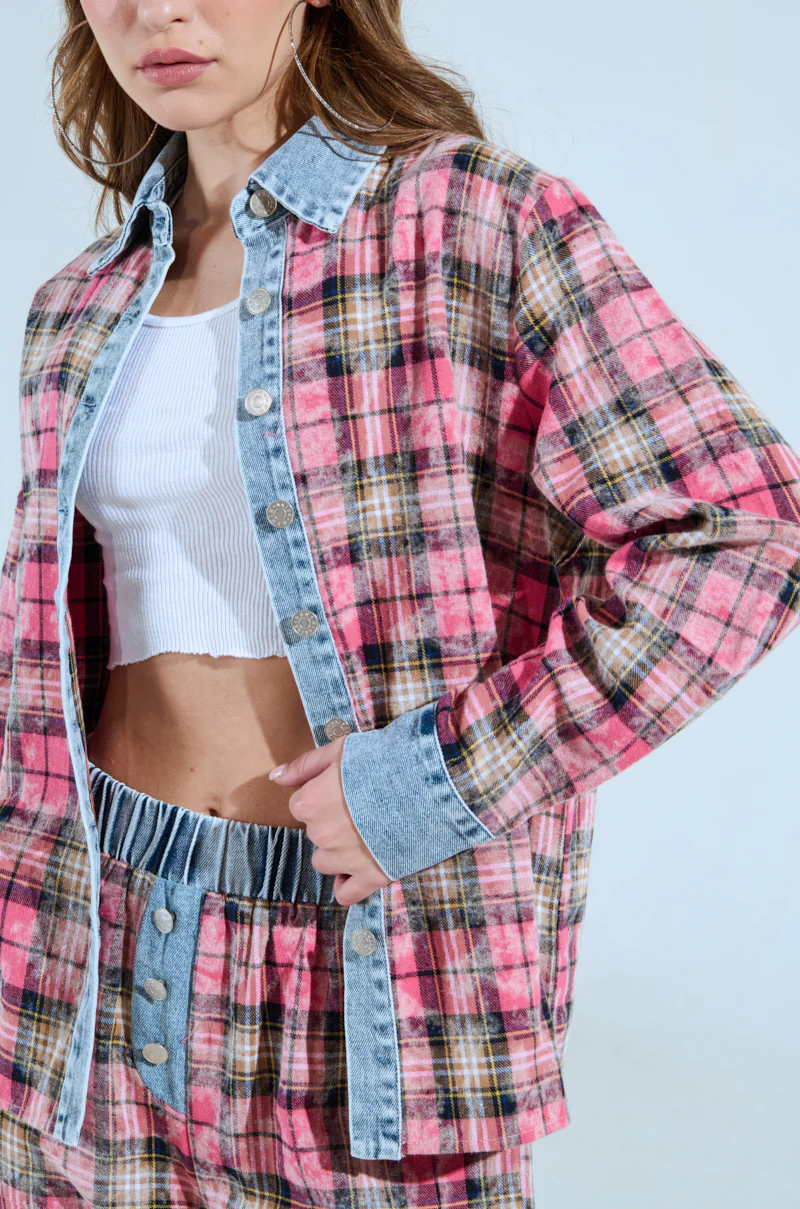 THE ONE BUTTON DOWN TOP - Image 10
