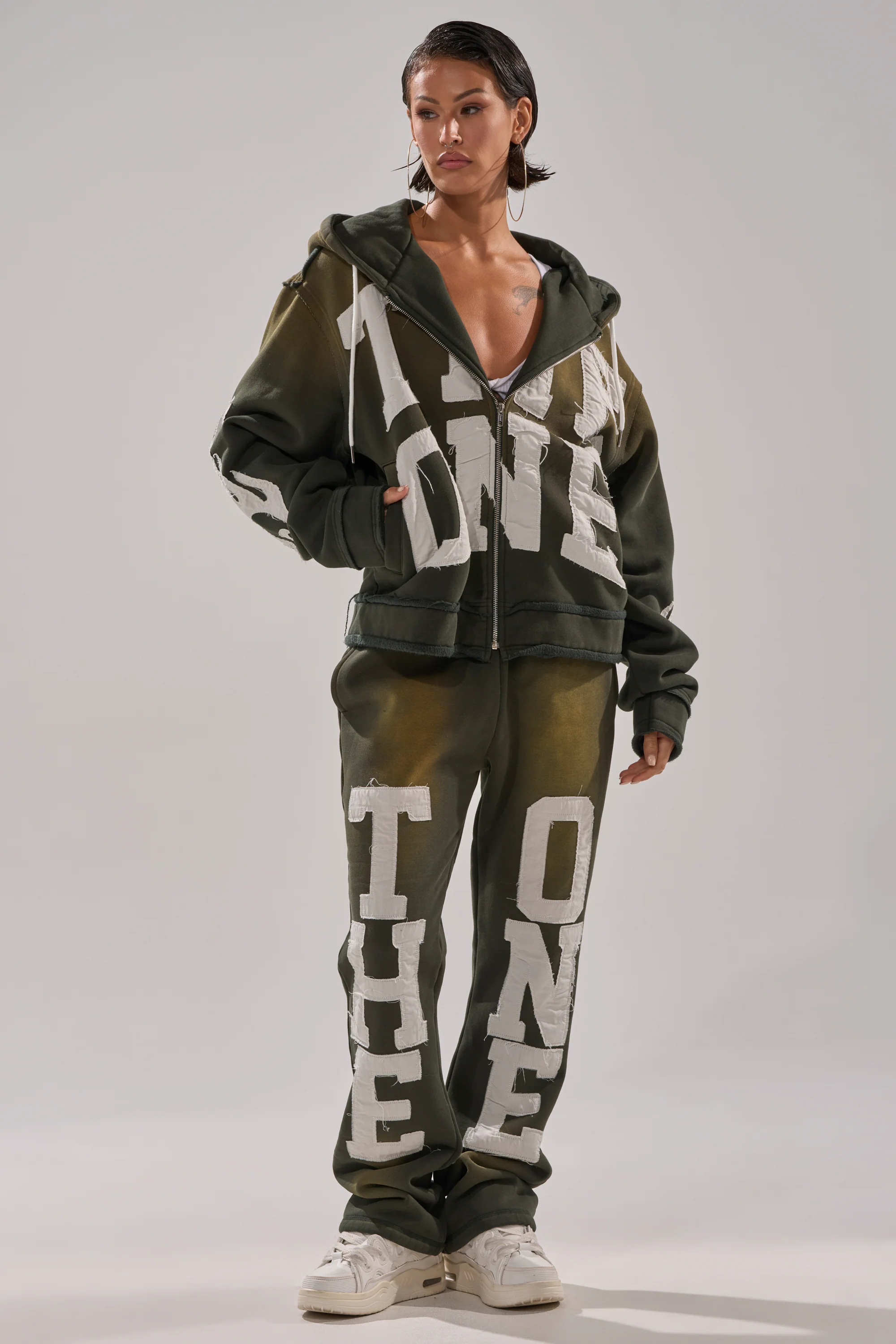 THE ONLY ONE JOGGER - Image 6