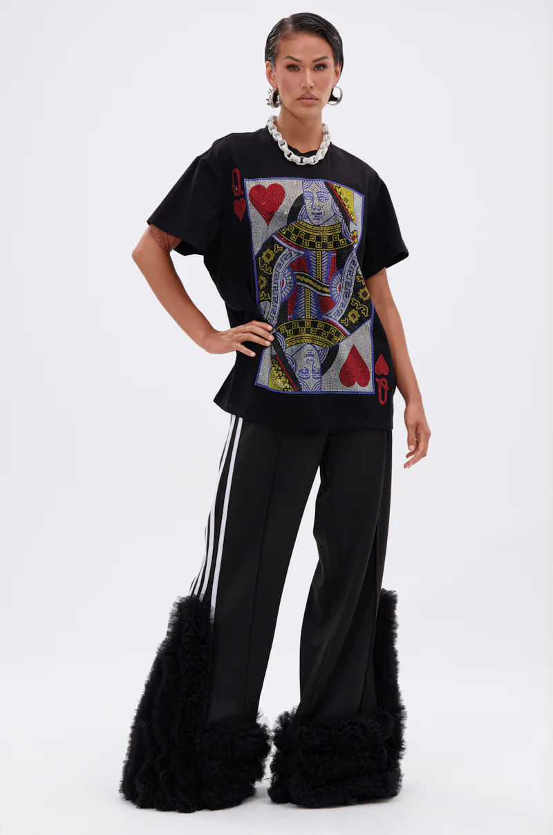 THE REAL QUEEN OF HEARTS OVERSIZED TEE - Image 6