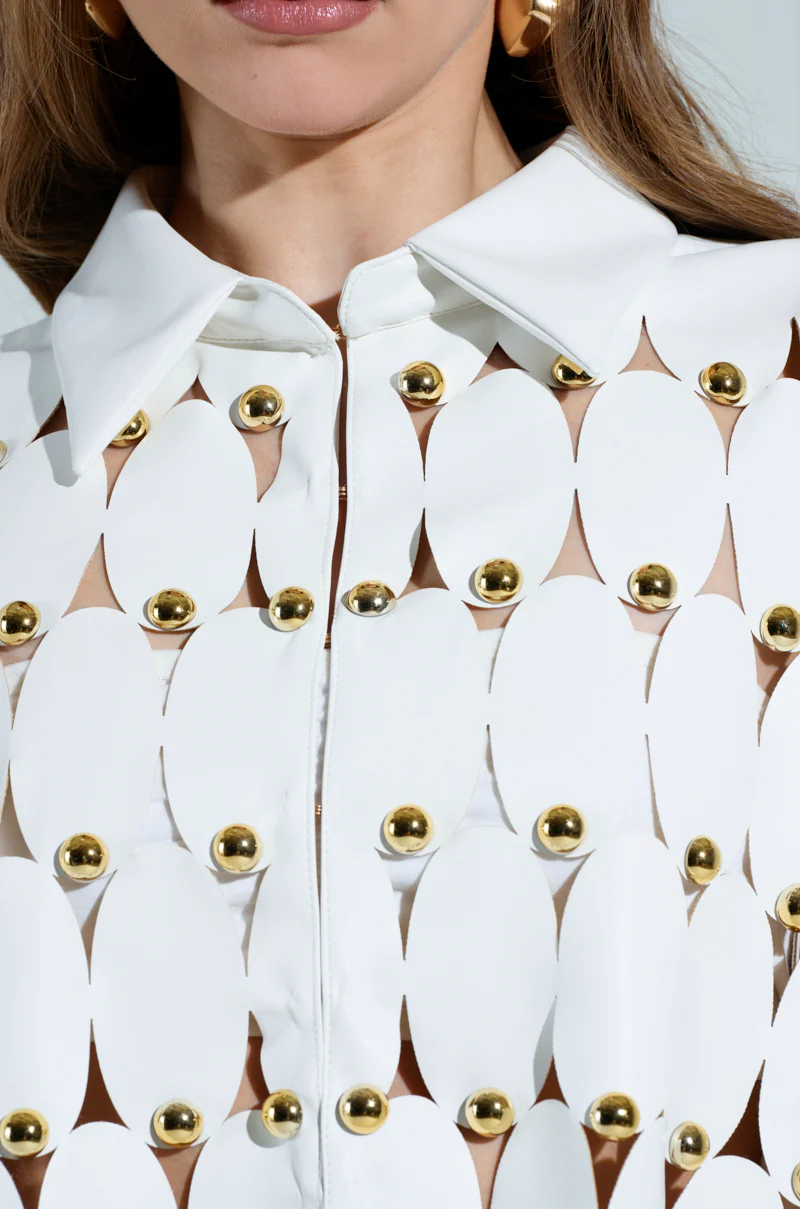THE SNEAK PEEK STUDDED PU CROP CARDIGAN IN WHITE - Image 8
