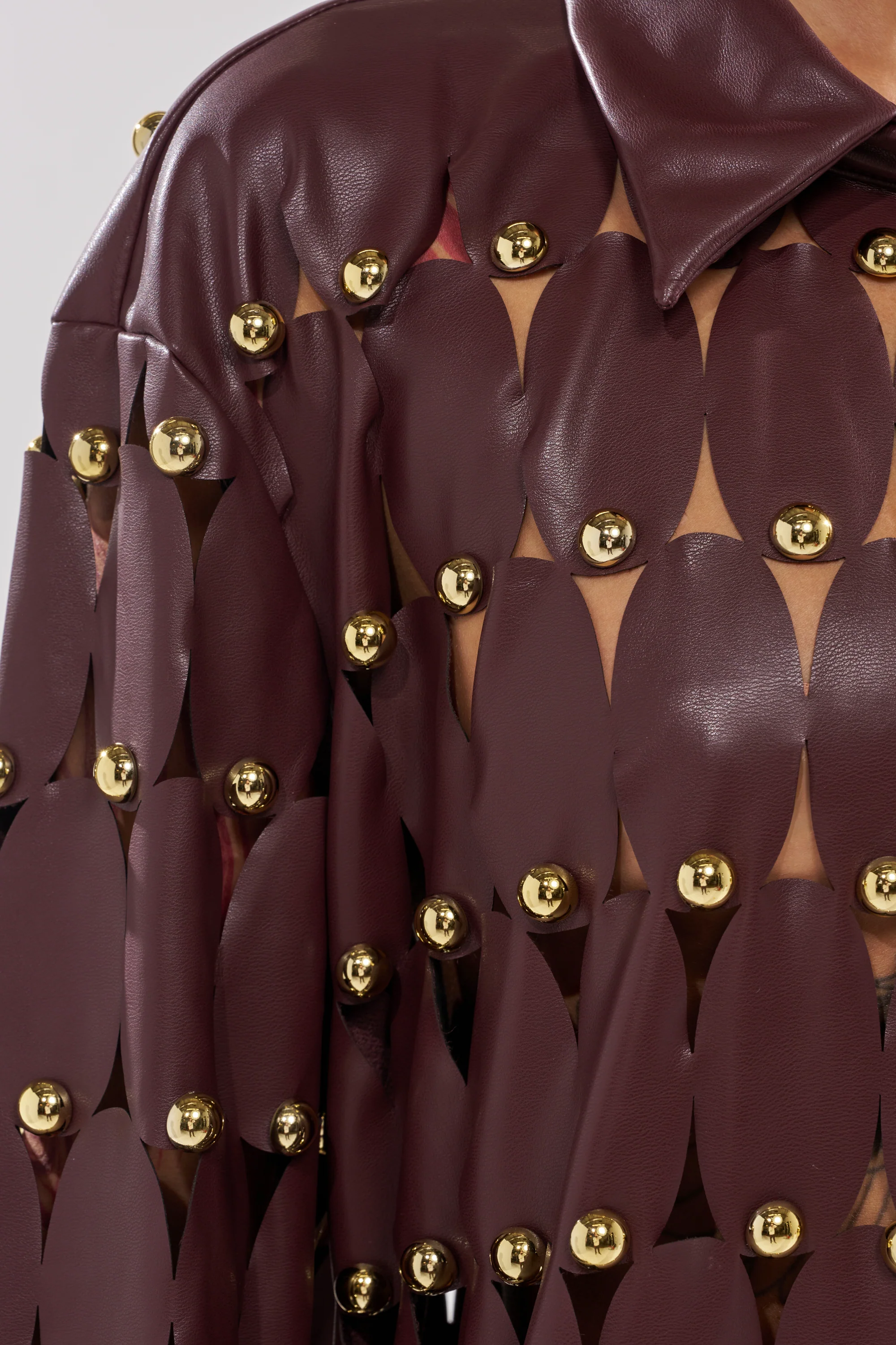 THE SNEAK PEEK STUDDED PU LONG CARDIGAN IN BURGUNDY - Image 6