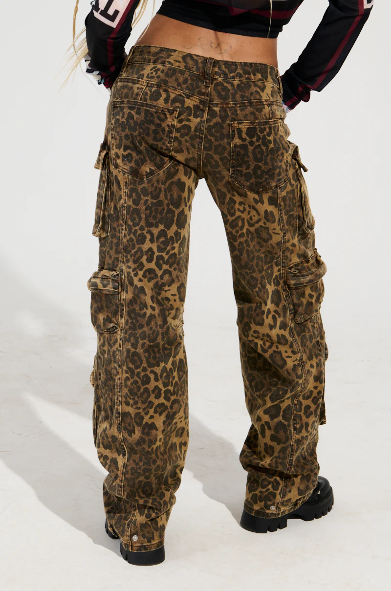 THE ULTIMATE LEOPARD CARGO PANT - Image 3