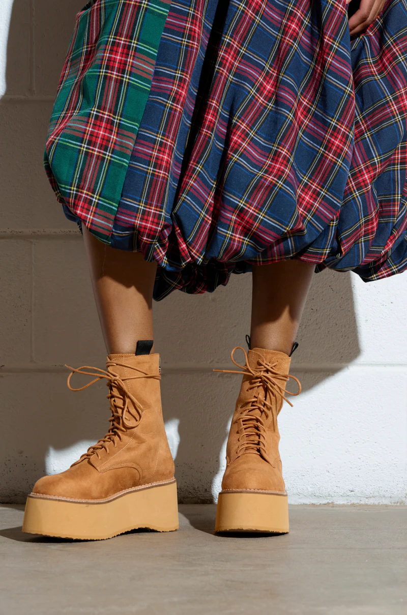 THERIVETER CHESTNUT FLATFORM BOOTIE - Image 7