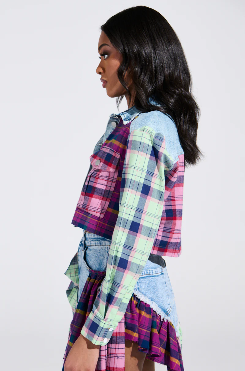 THINK ABOUT ME MORE BUTTON DOWN TOP WITH PLAID DETAILS - Image 4