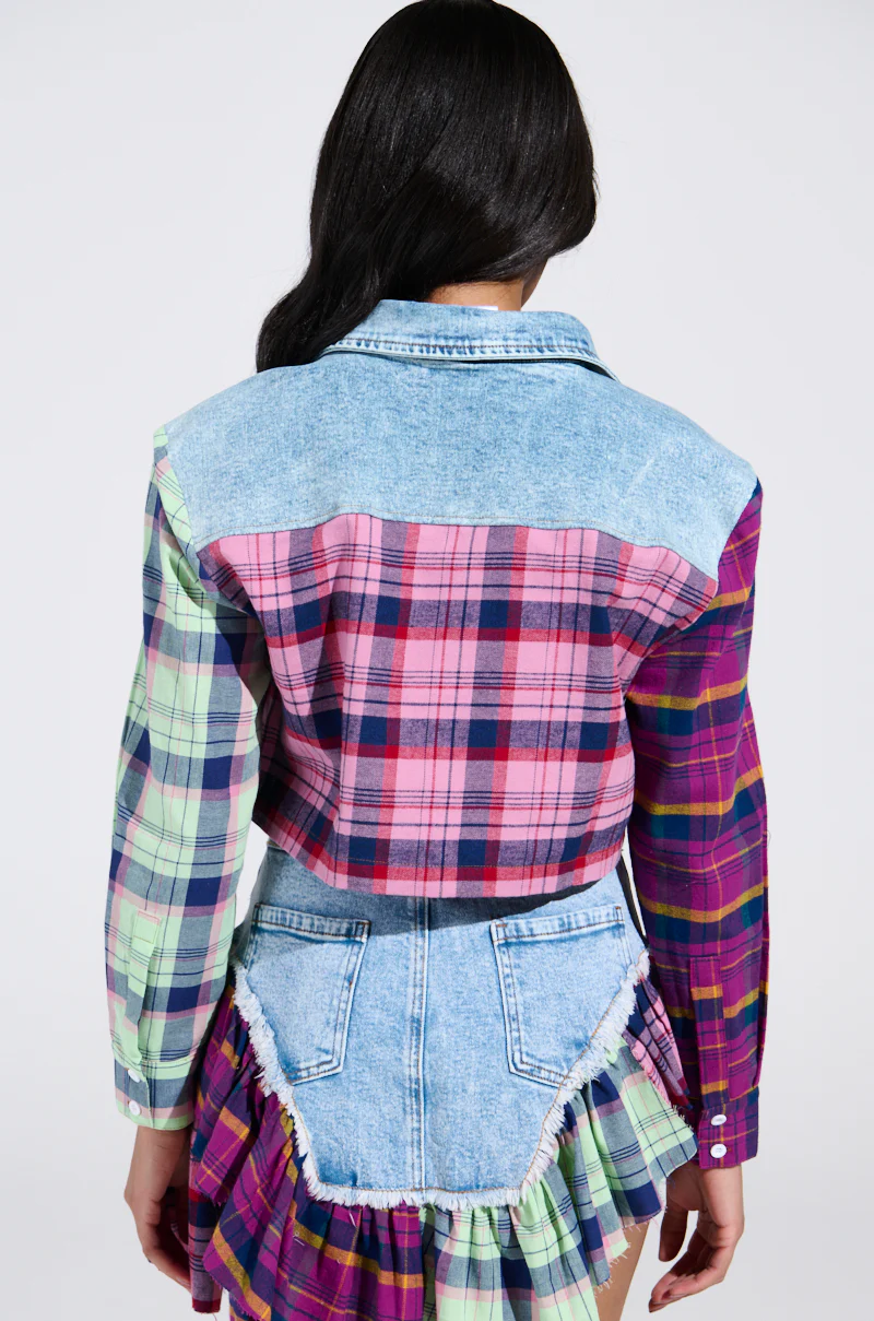 THINK ABOUT ME MORE BUTTON DOWN TOP WITH PLAID DETAILS - Image 6