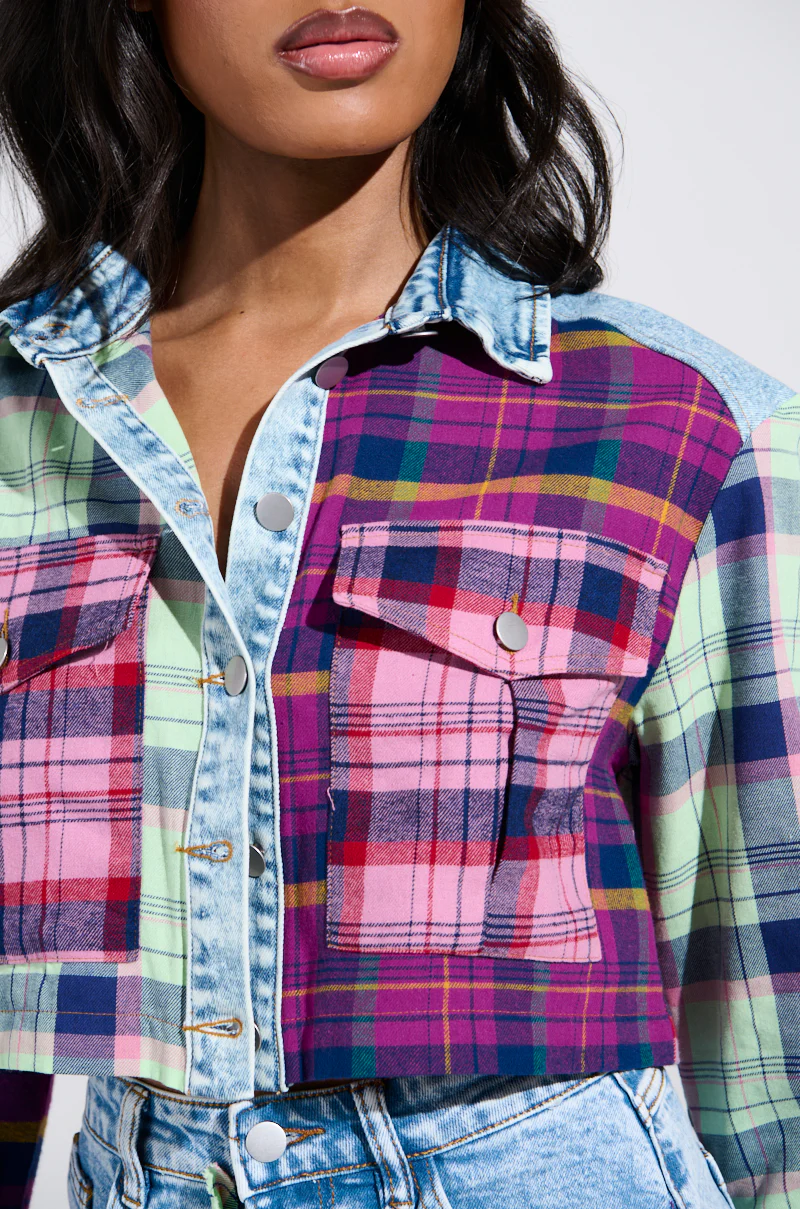 THINK ABOUT ME MORE BUTTON DOWN TOP WITH PLAID DETAILS - Image 9