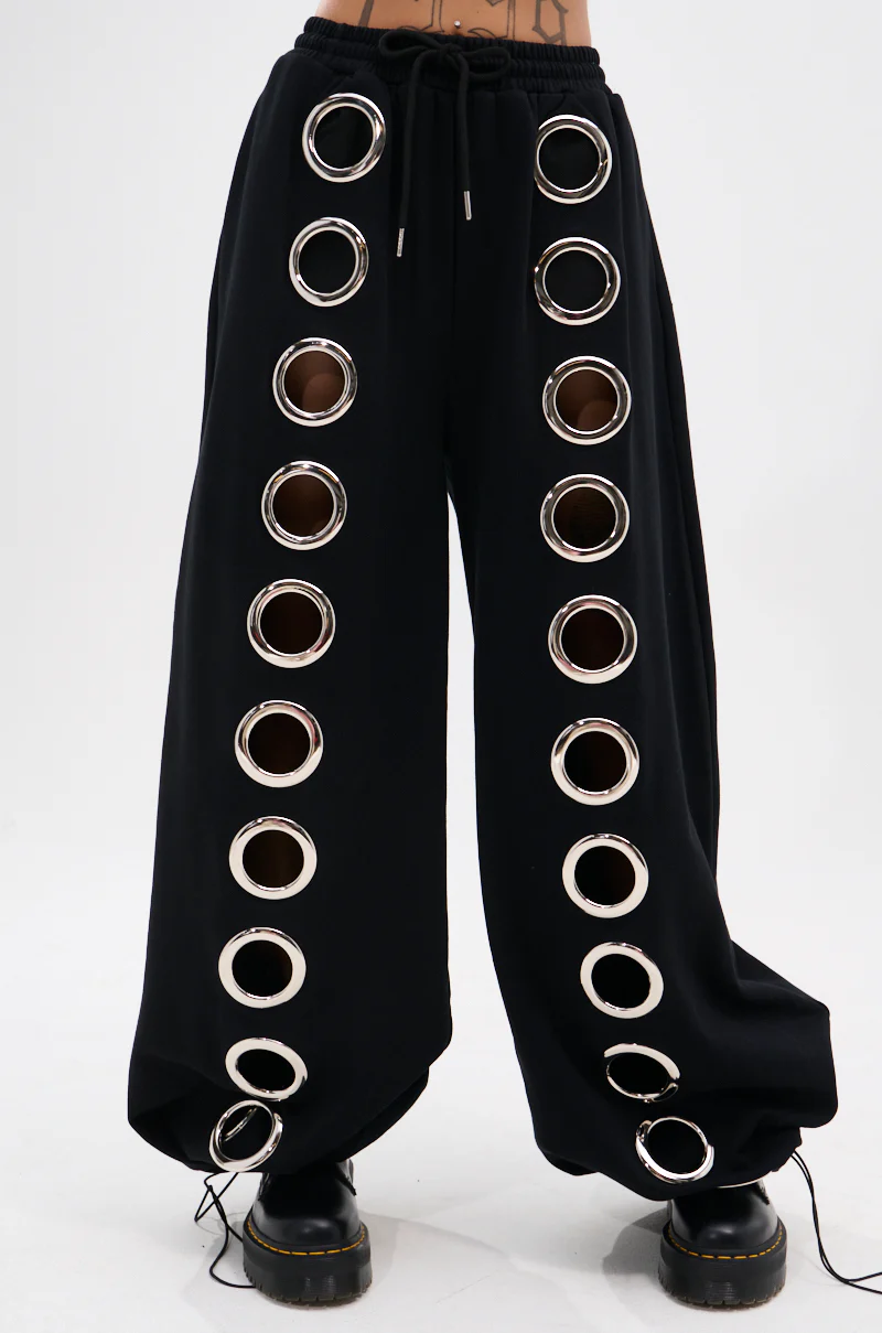 THROUGH THE NIGHT WIDE LEG SWEATPANT WITH HOLES - Image 3