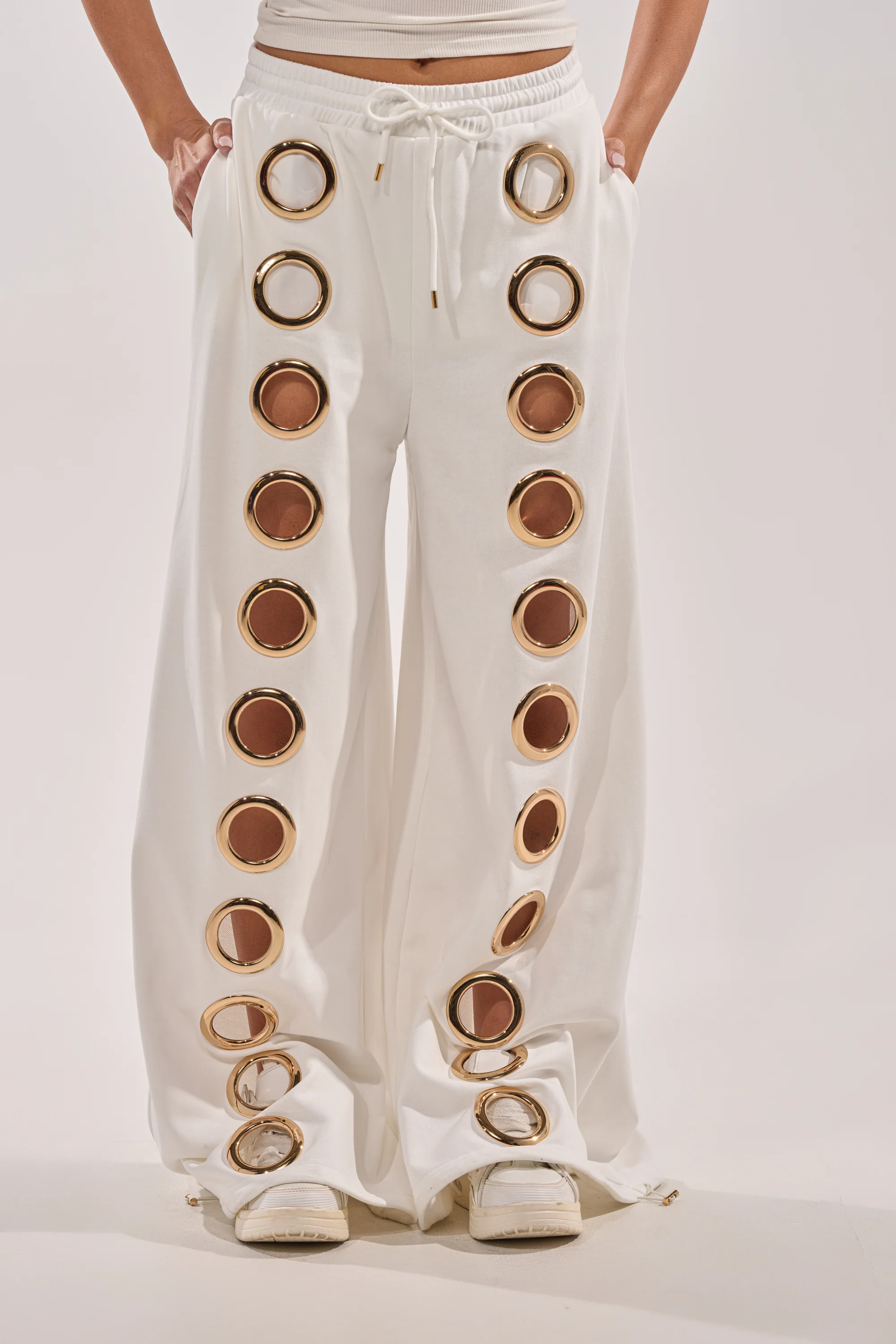 THROUGH THE NIGHT WIDE LEG SWEATPANT WITH HOLES IN WHITE - Image 2