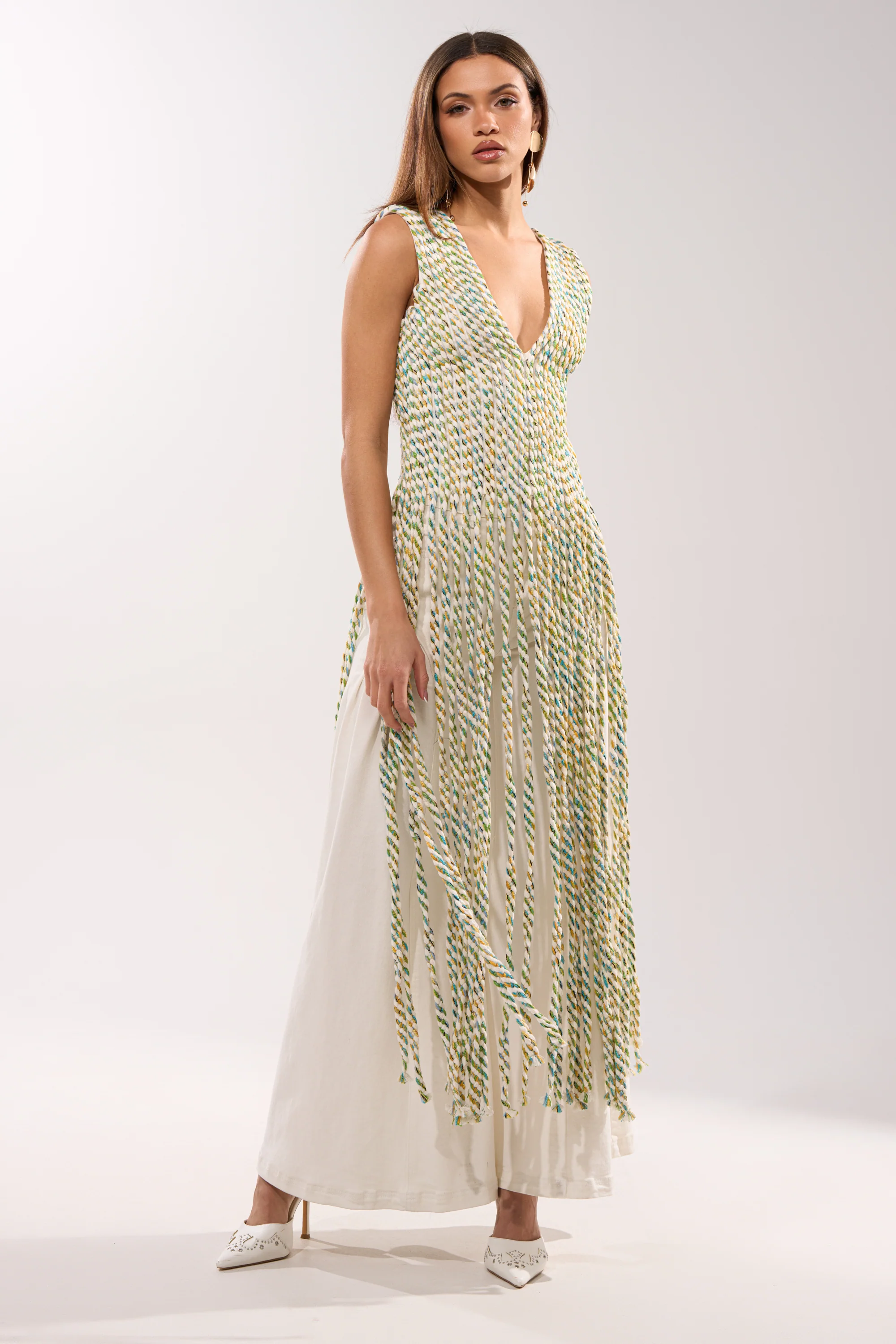 TIED DOWN V-NECK ROPE TOP - Image 2