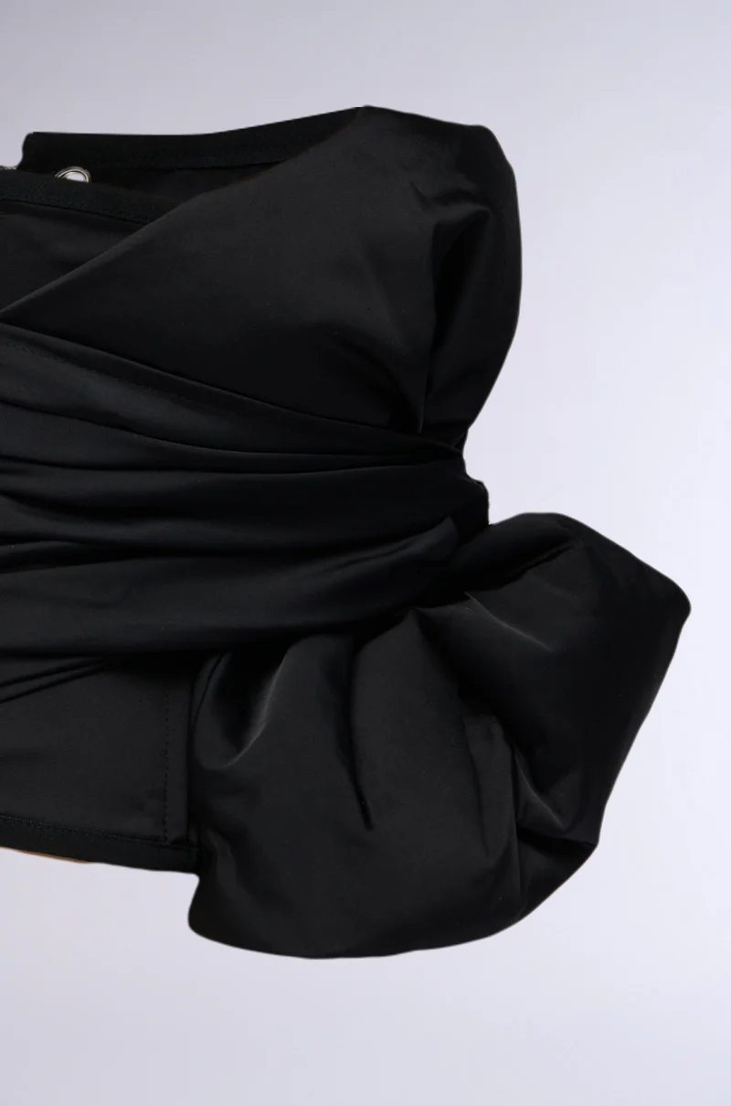 TIED WITH A BOW SATIN BELT - Image 7