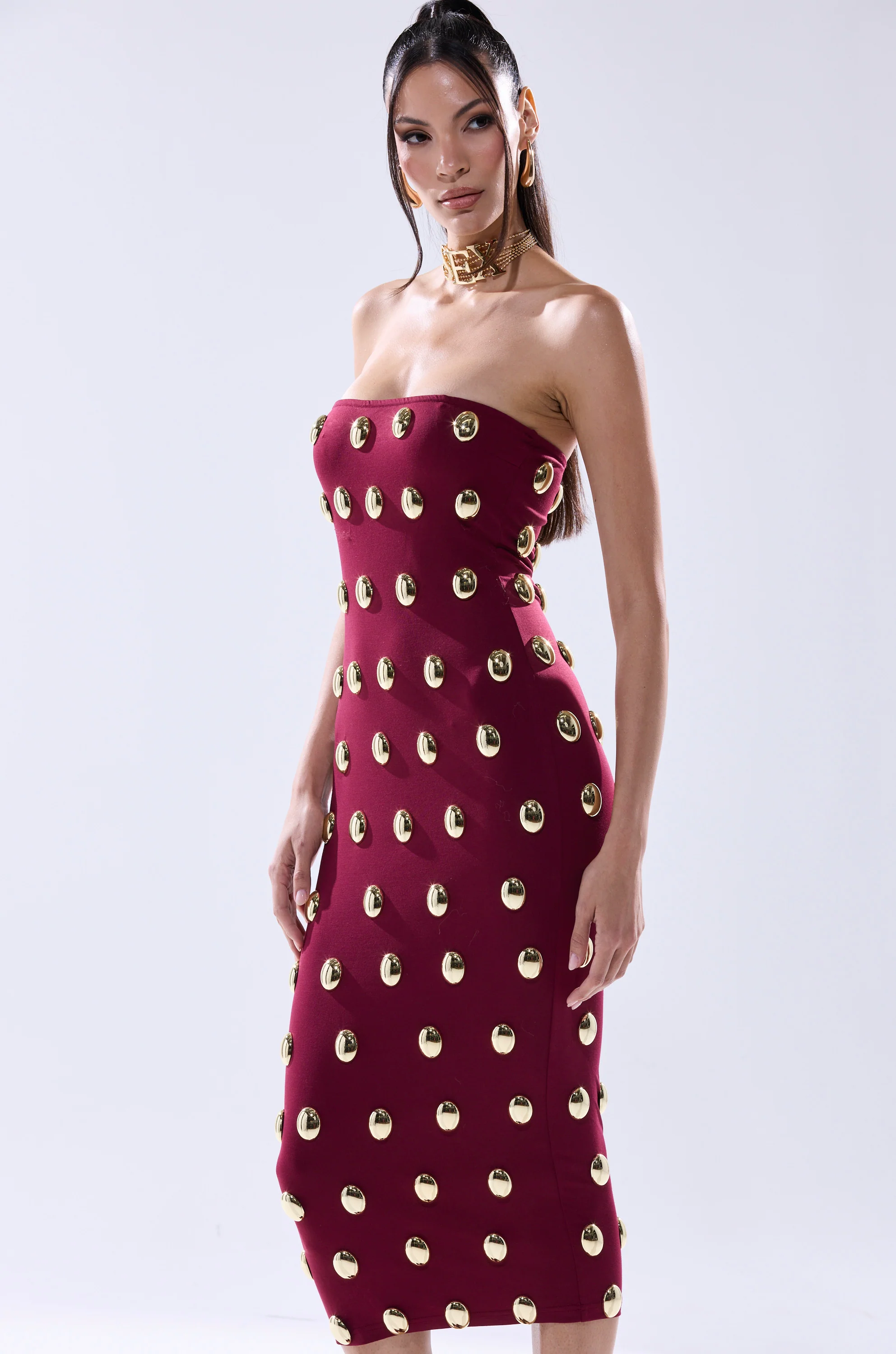 TIME AFTER TIME MIDI DRESS WITH METAL DETAILING IN BURGUNDY - Image 3