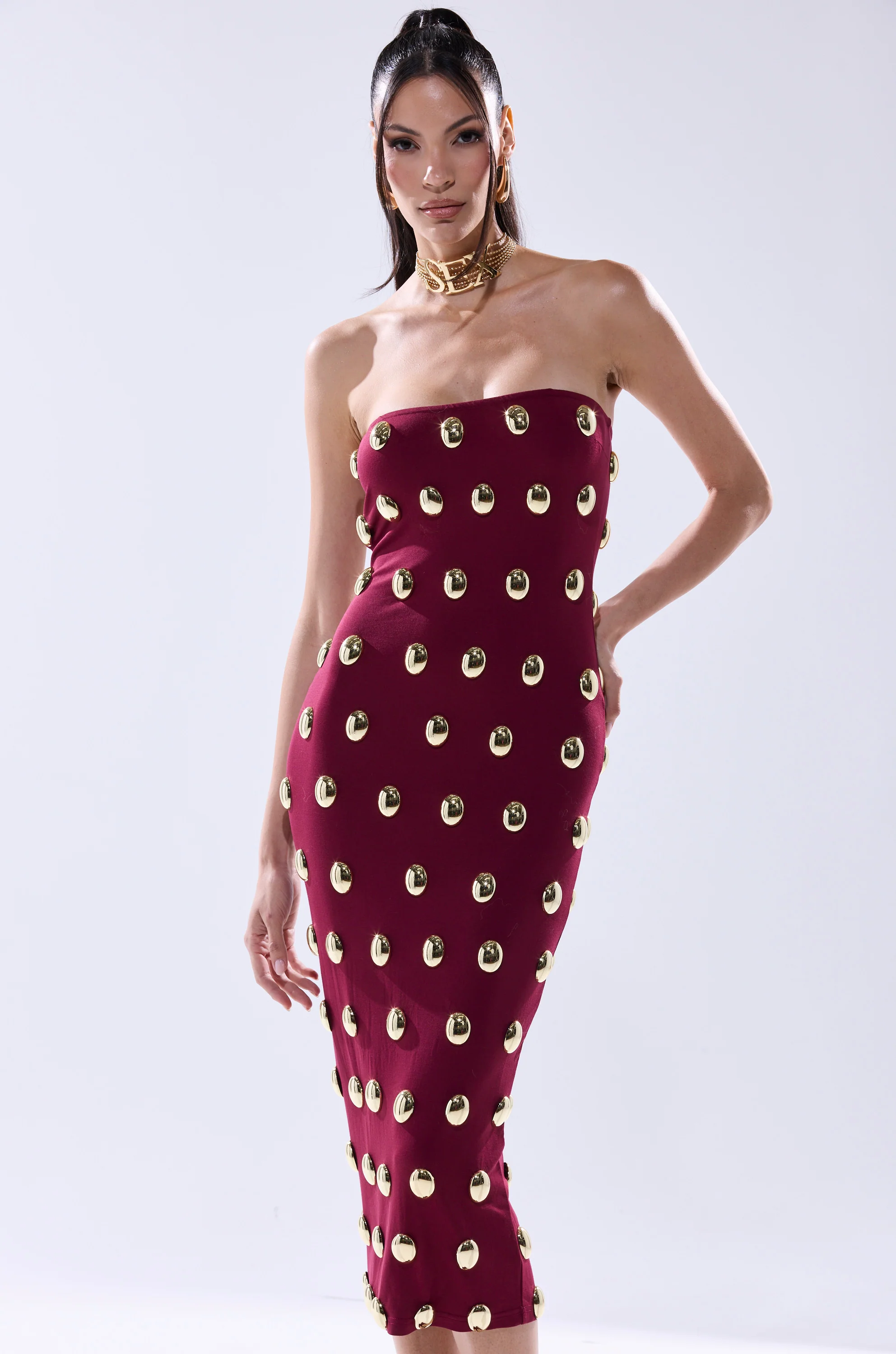TIME AFTER TIME MIDI DRESS WITH METAL DETAILING IN BURGUNDY - Image 4