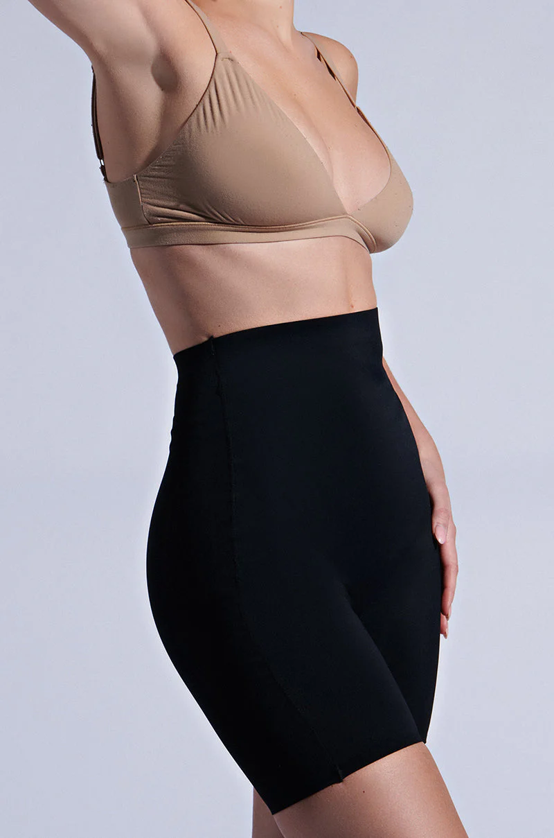 TITSY TUMMY TUCK SHORTS IN BLACK - Image 6