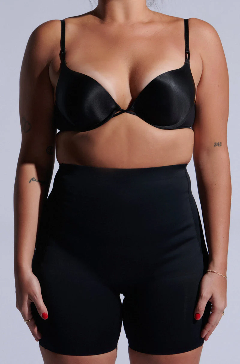 TITSY TUMMY TUCK SHORTS IN BLACK - Image 9