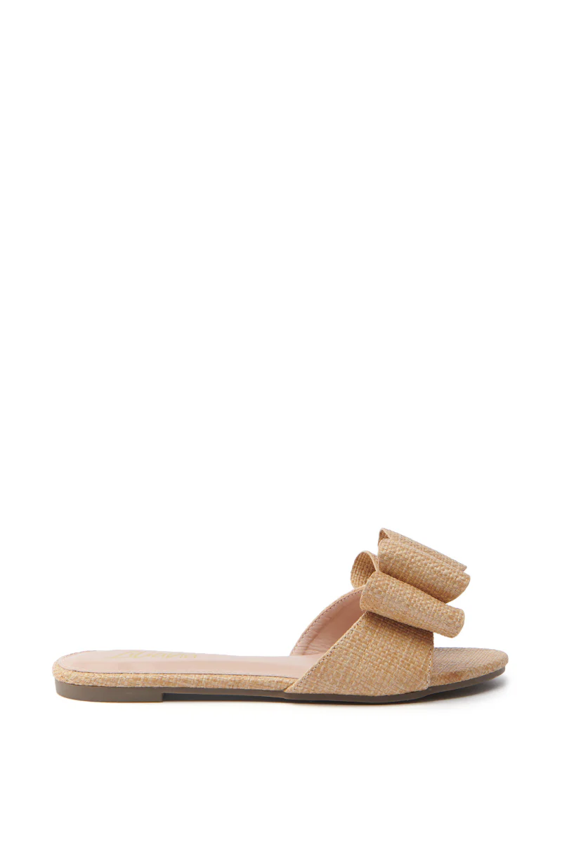 TIZZY RAFFIA FLAT BOW SANDAL - Image 4