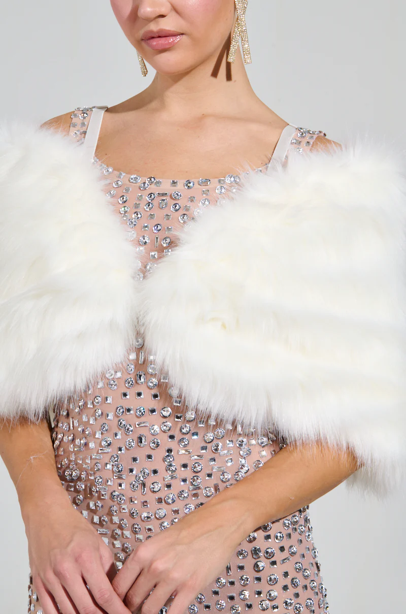 TO THE GALA FAUX FUR SHAWL - Image 8