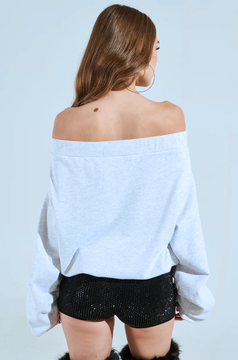 TOO MUCH LOVE TO GIVE SWEATSHIRT - Image 5