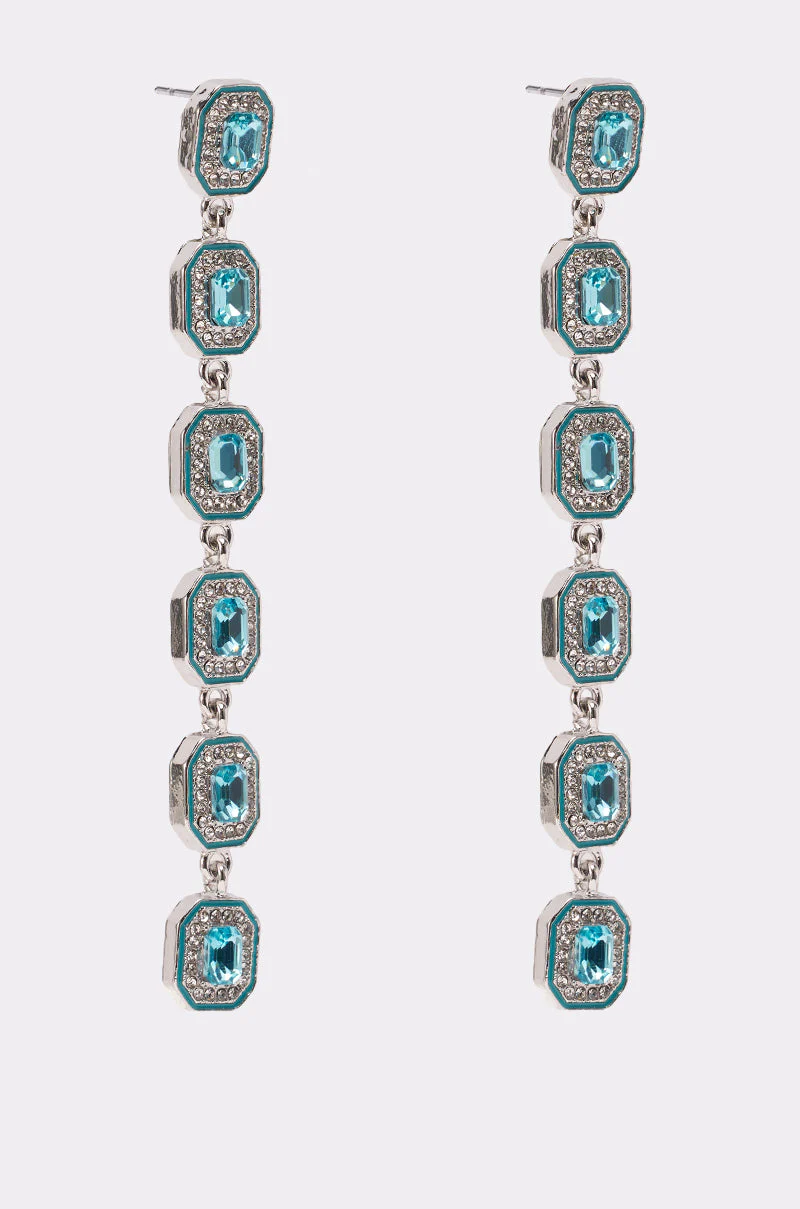 TOO RICH EARRING - Image 3