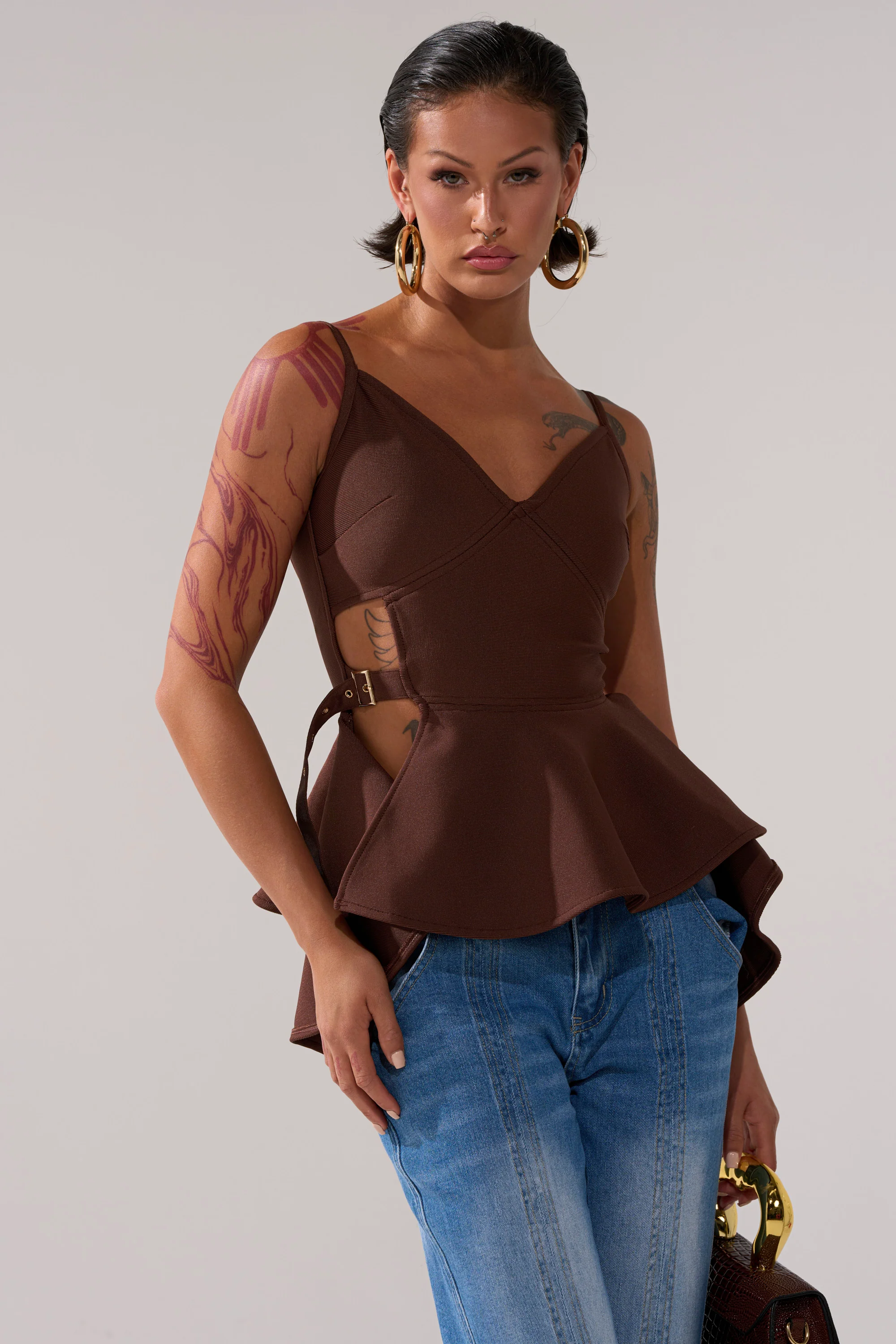 TRACY SIDE ADJUSTER PEPLUM TOP