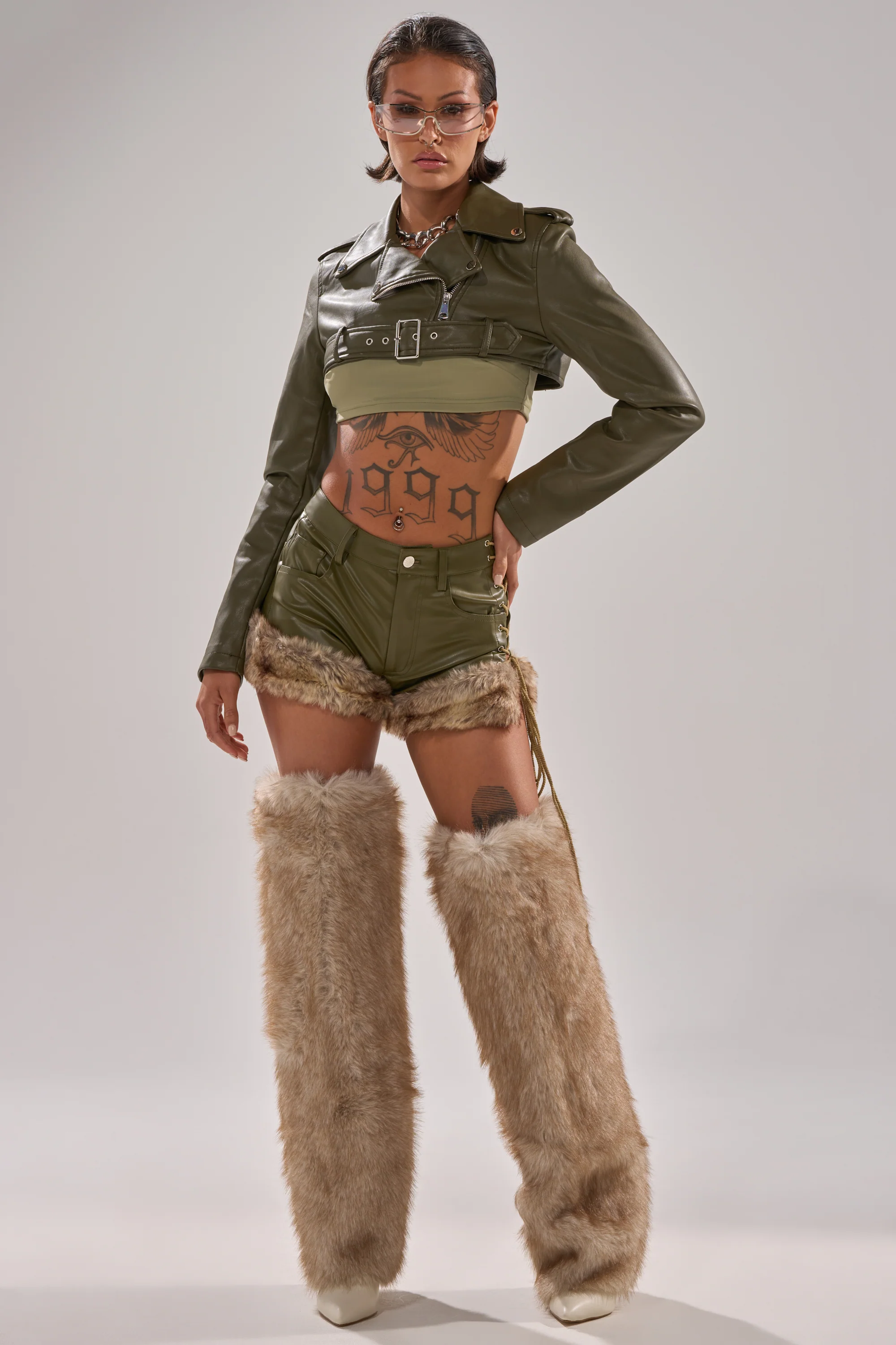 TRAMP STAMP FAUX LEATHER SHORT - Image 2