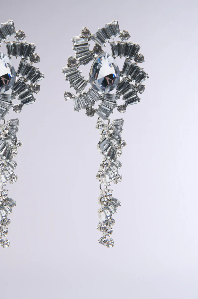 TREAT ME EARRING - Image 6