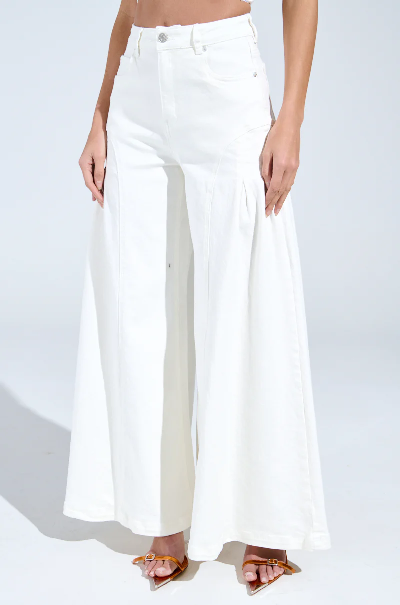 TRENDY AND COOL WHITE WIDE LEG DENIM PANT - Image 3