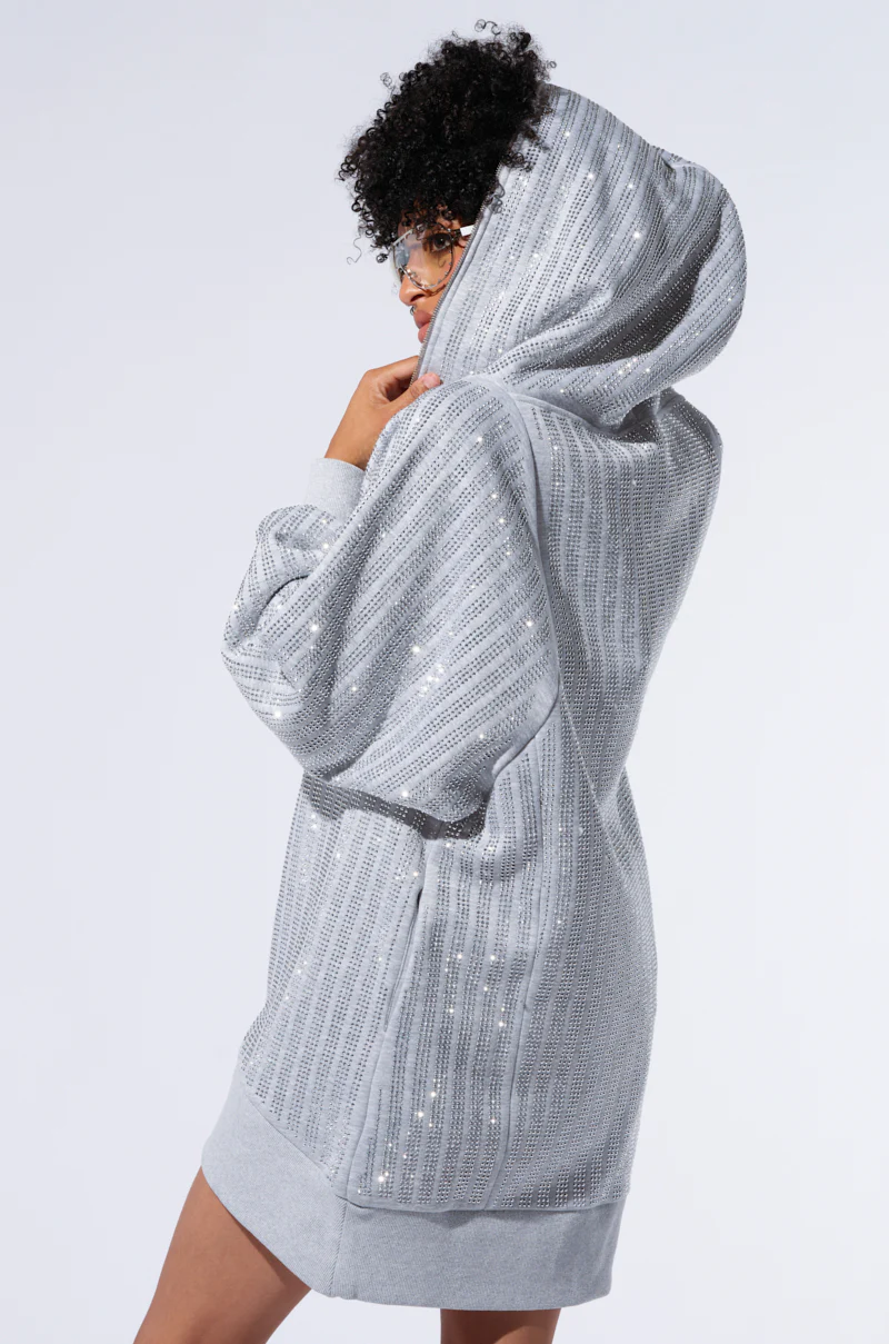 TRES CHIC PASSPORT OVERSIZE ZIP UP JACKET - Image 4