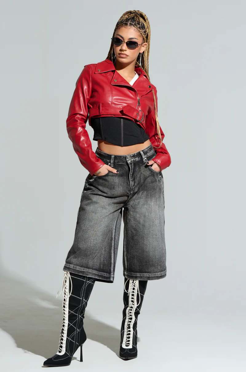 TRIO ESSENTIAL CROPPED MOTO IN RED - Image 5
