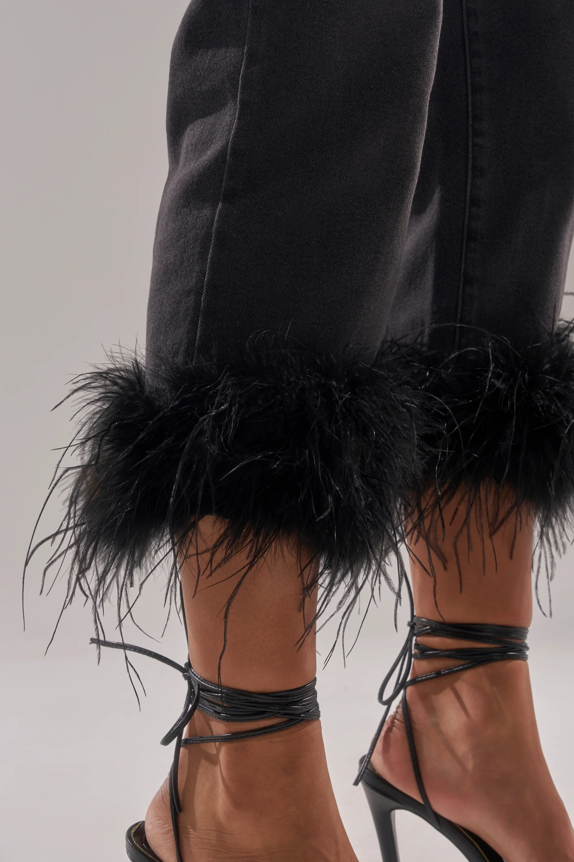 TRIPPY LIKE ME DENIM PANT WITH FEATHER - Image 8
